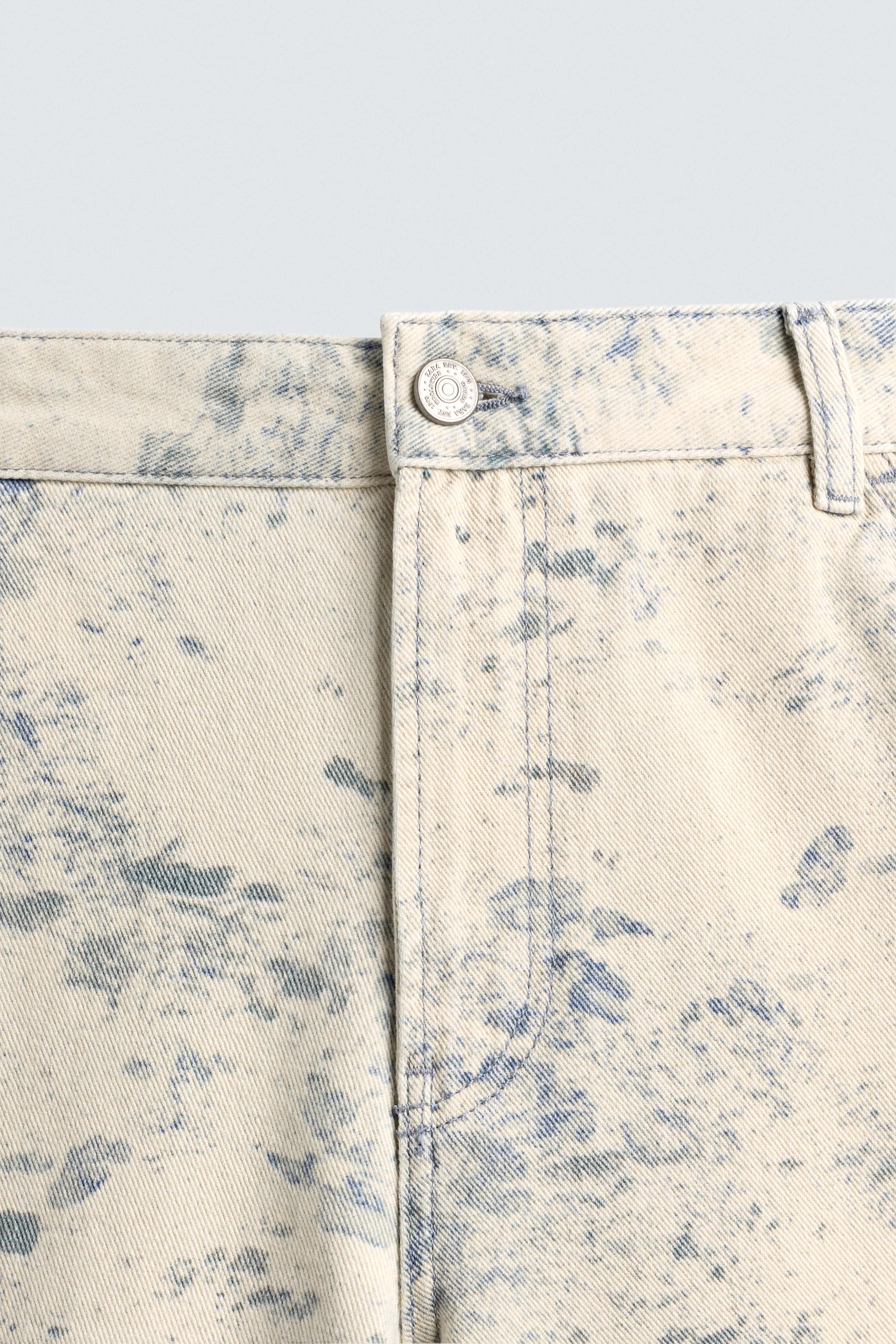 ABSTRACT PRINT CARPENTER POCKET BERMUDA SHORTS