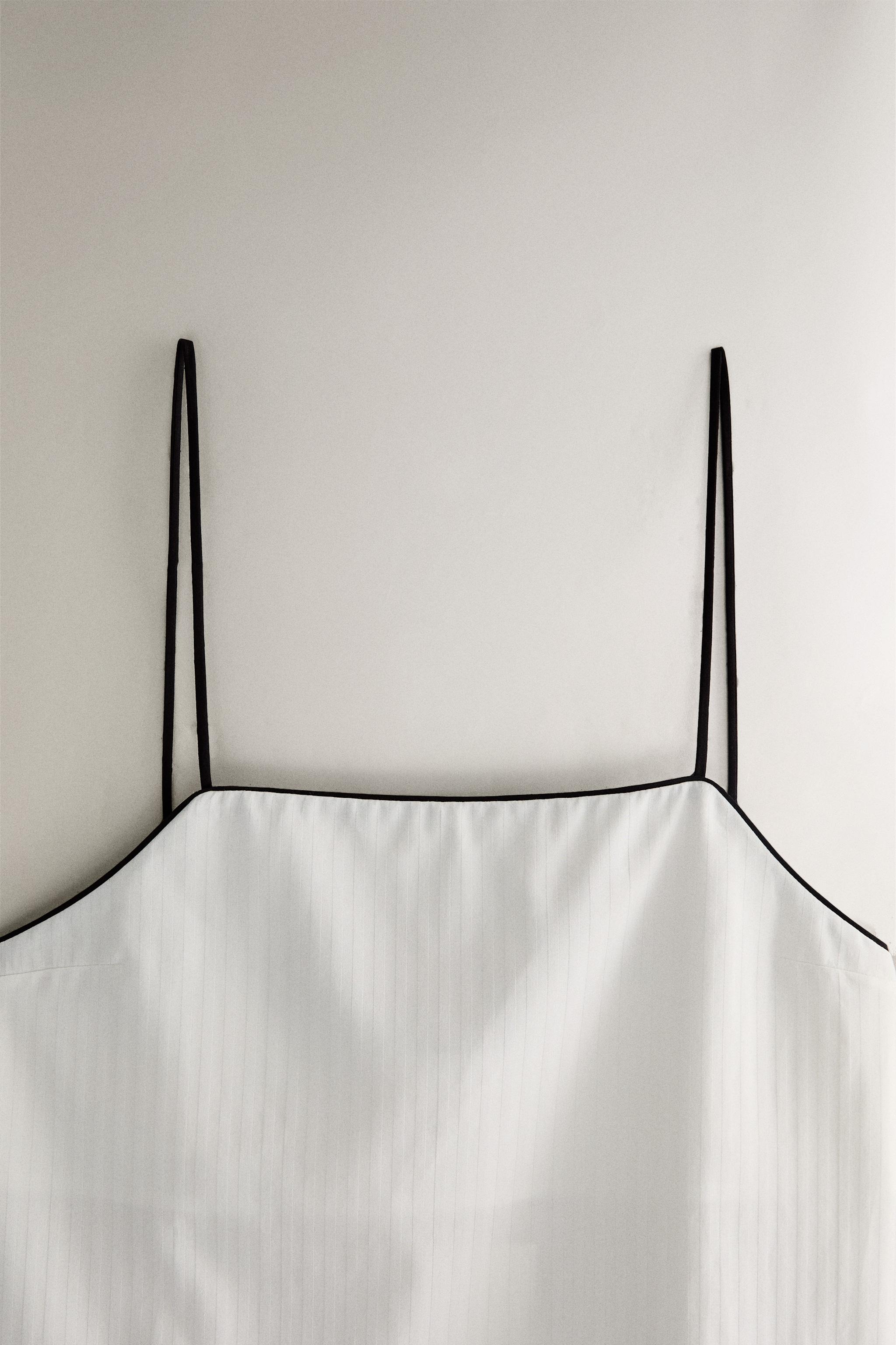 STRIPED JACQUARD TOP