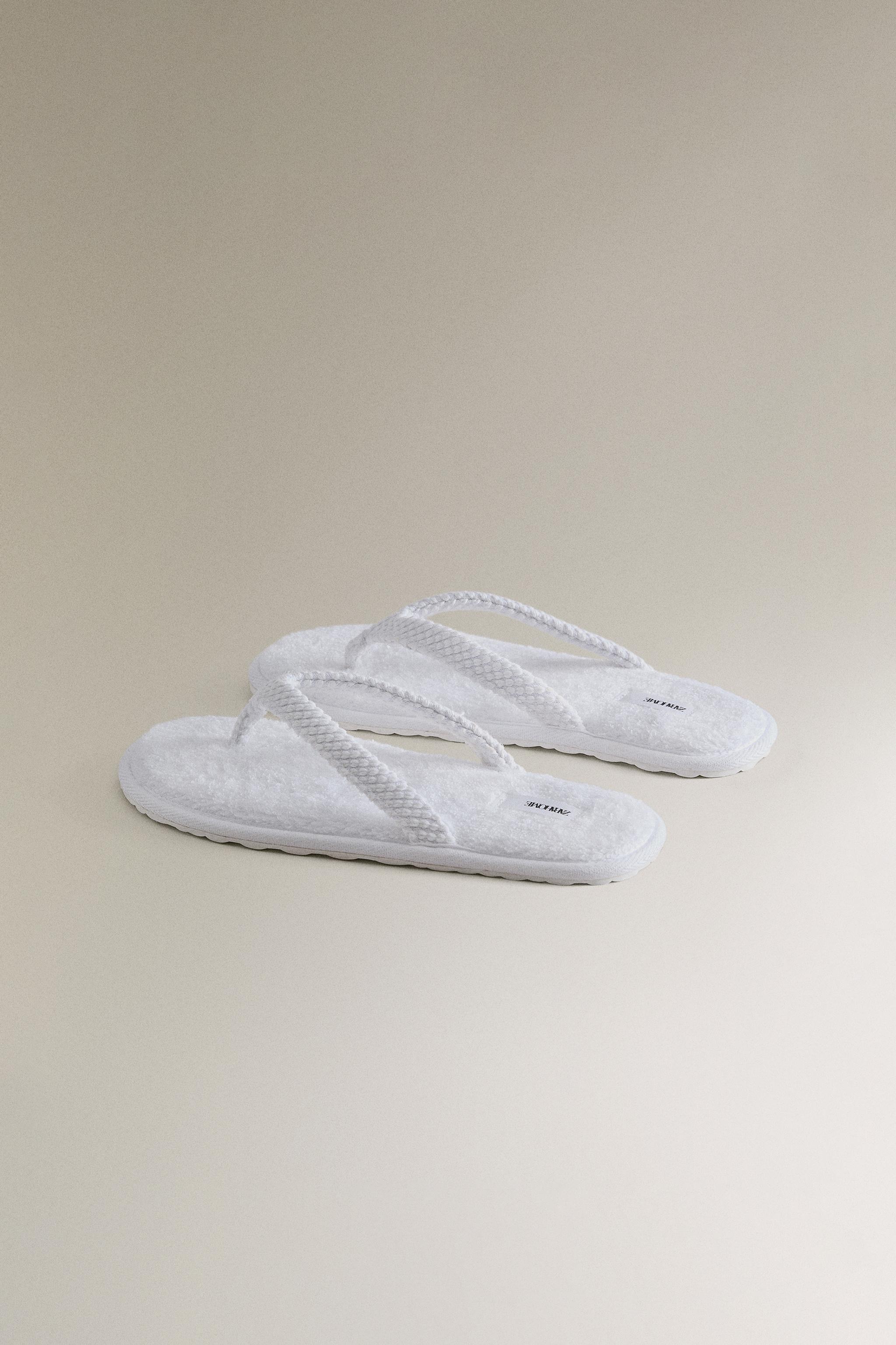 TERRYCLOTH POOL SANDALS