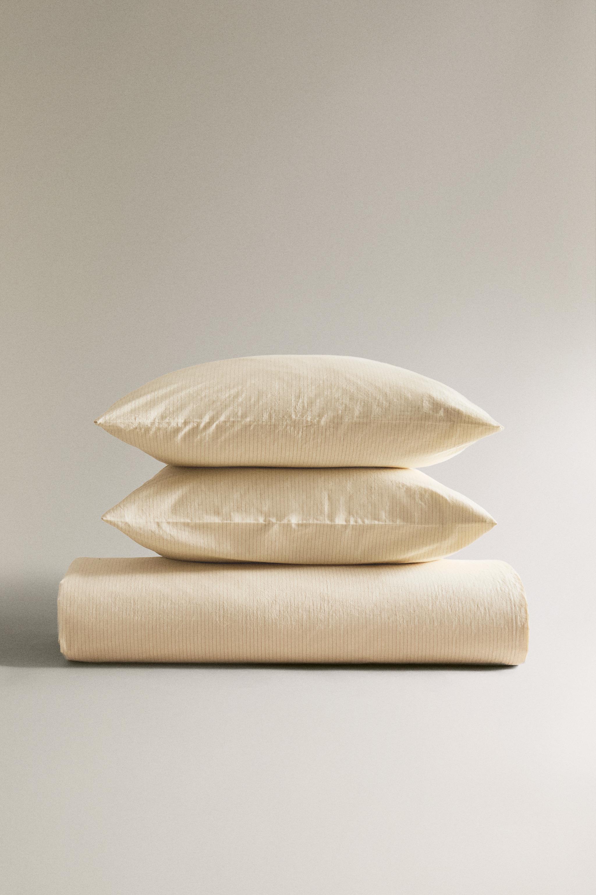 STRIPED PRINT DUVET COVER