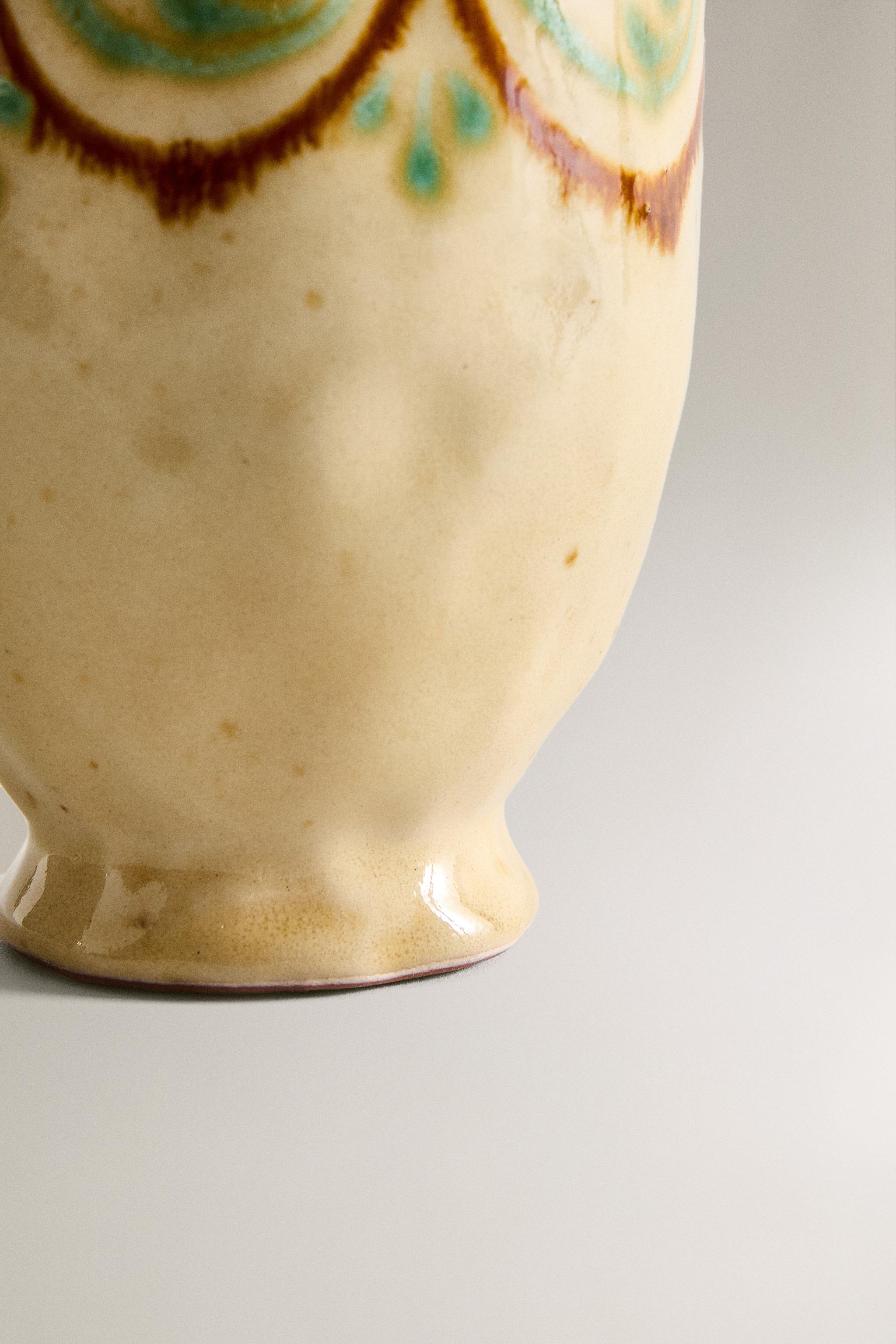 PAINTED CERAMIC TOOTHBRUSH HOLDER