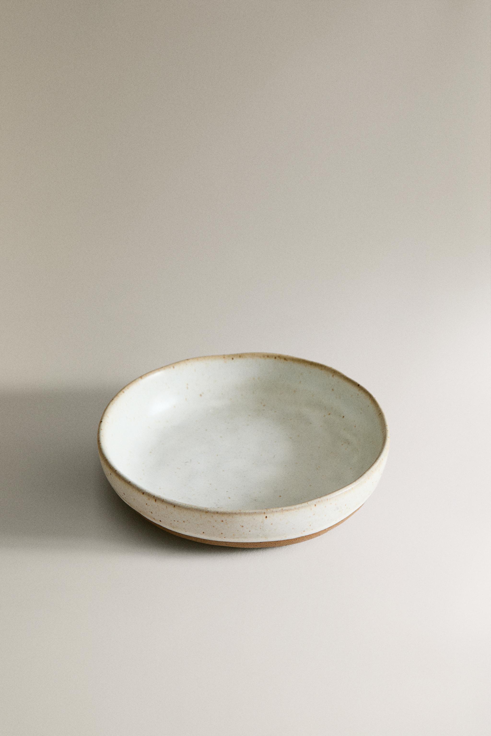 BOWL WITH RAISED DESIGN
