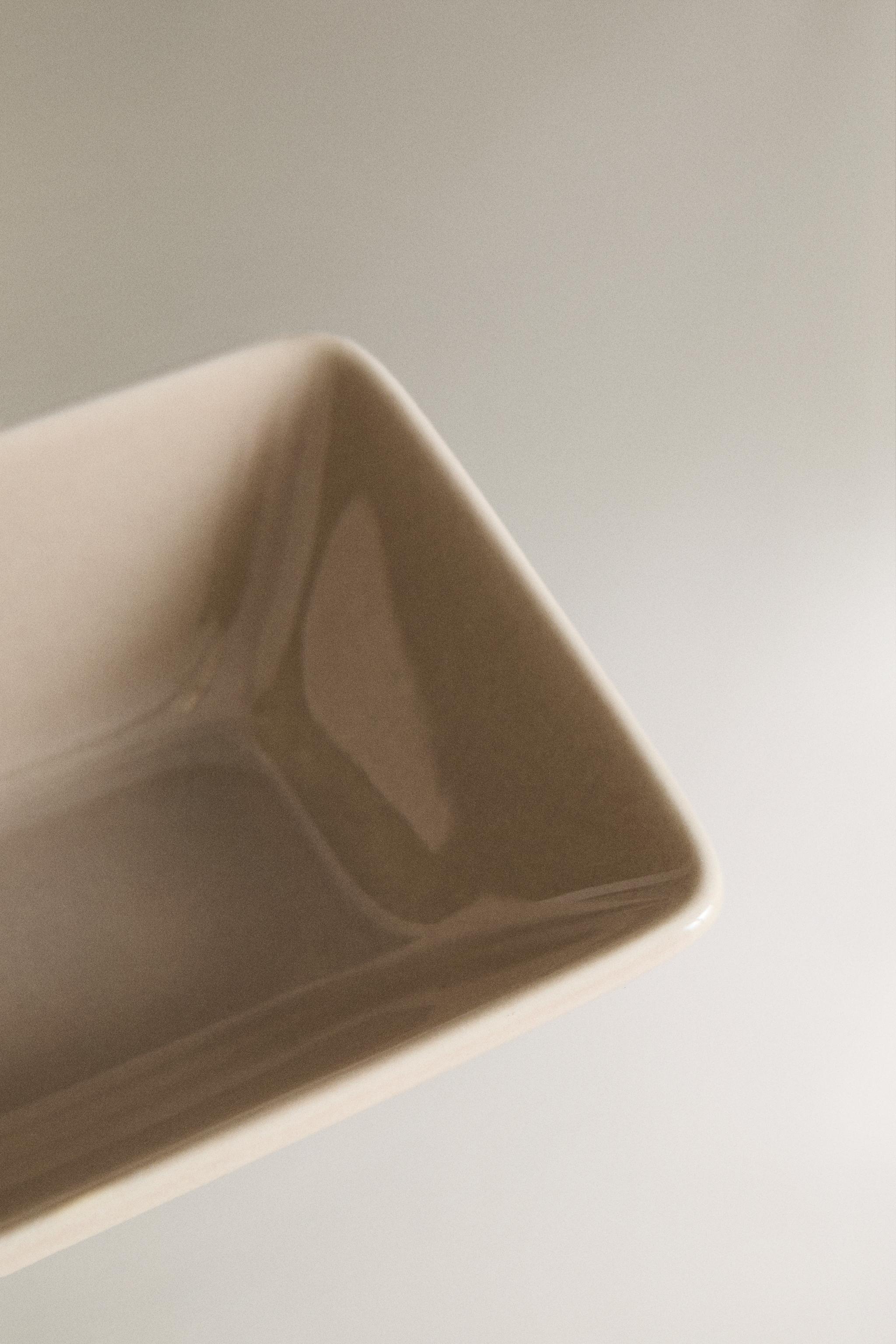 STONEWARE APPETIZER BOWL