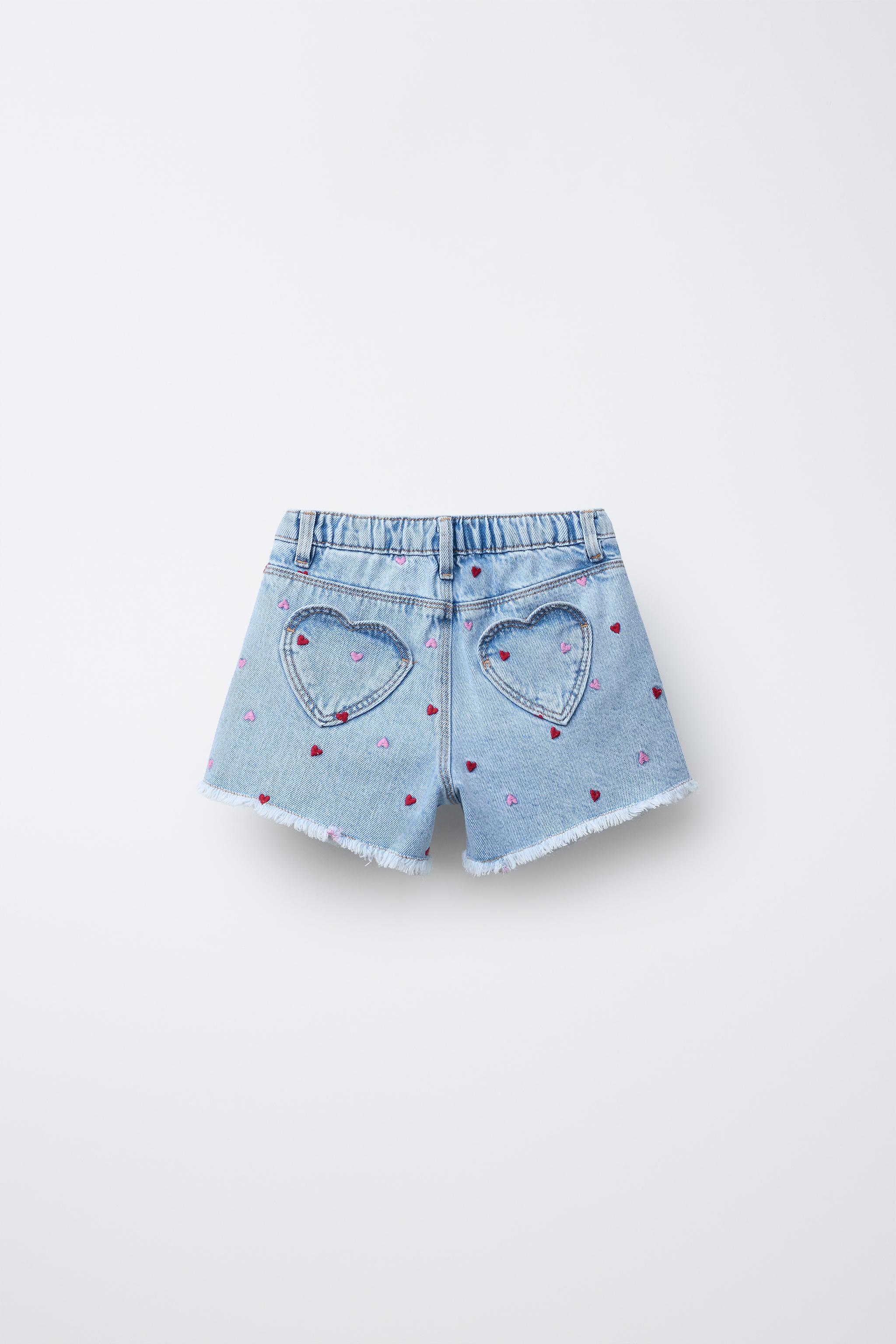 HIGH WAIST DENIM SHORTS WITH EMBROIDERED HEARTS