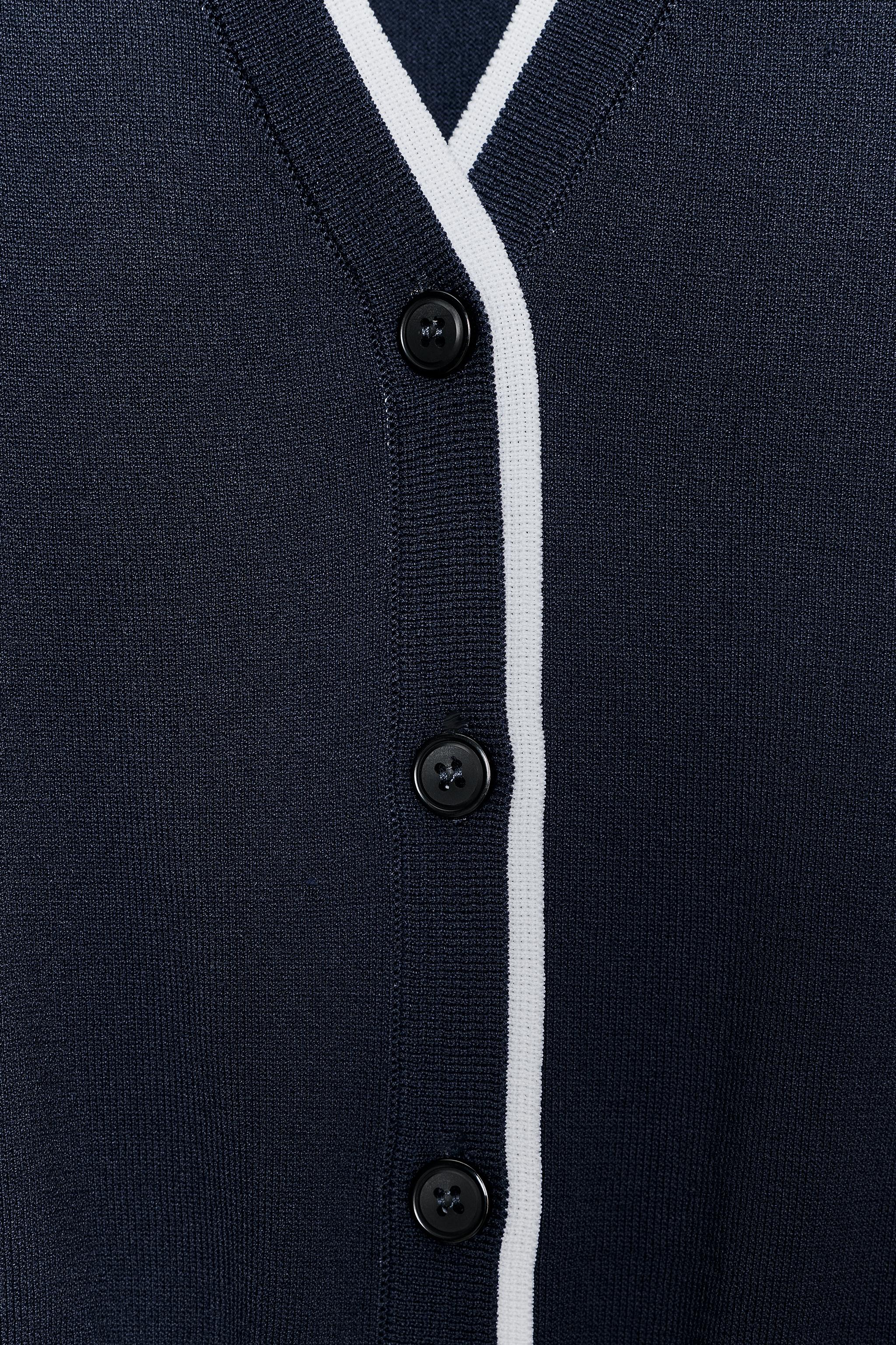 DOUBLE-LAYER TRIM CARDIGAN