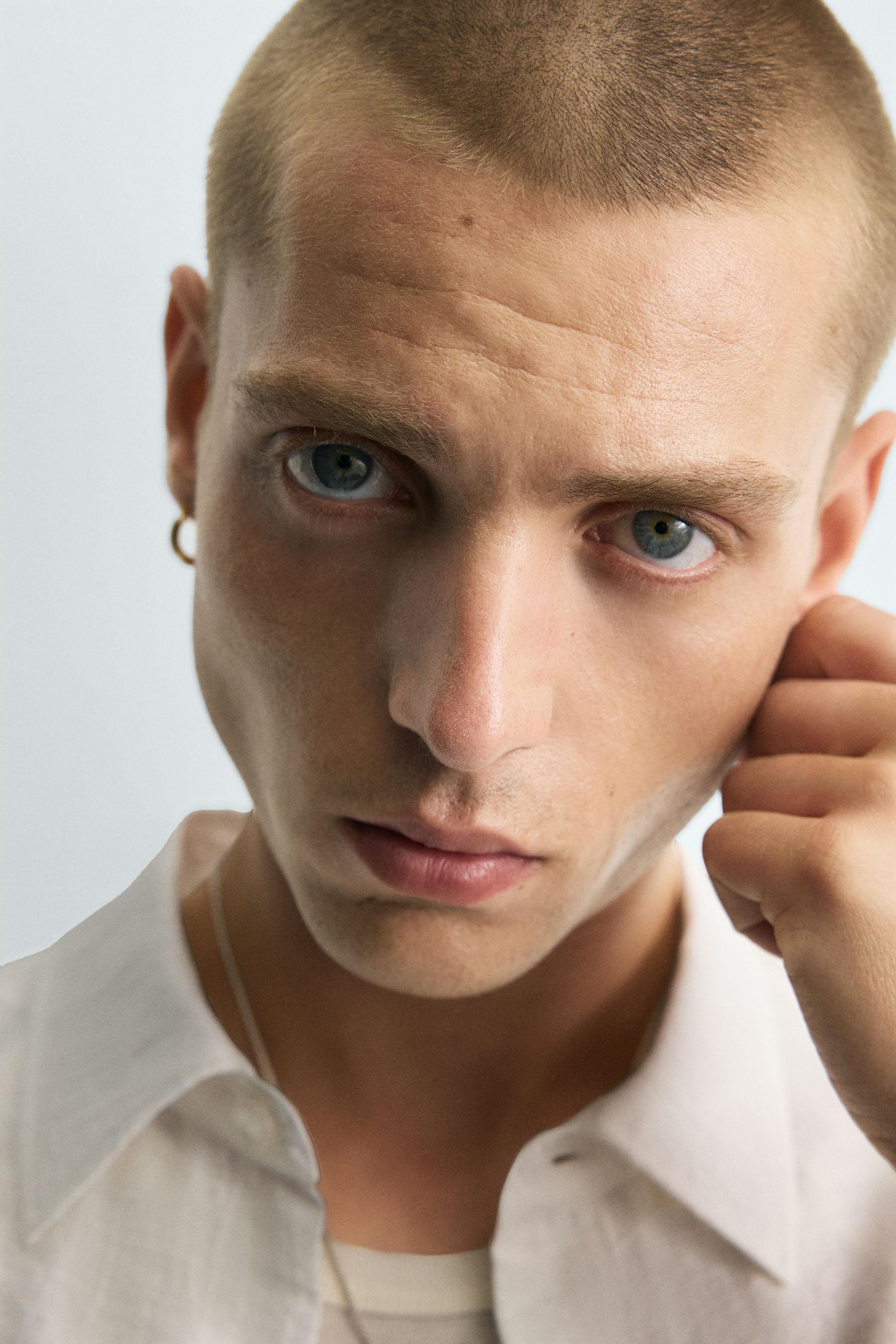 IRREGULAR JACQUARD SHIRT