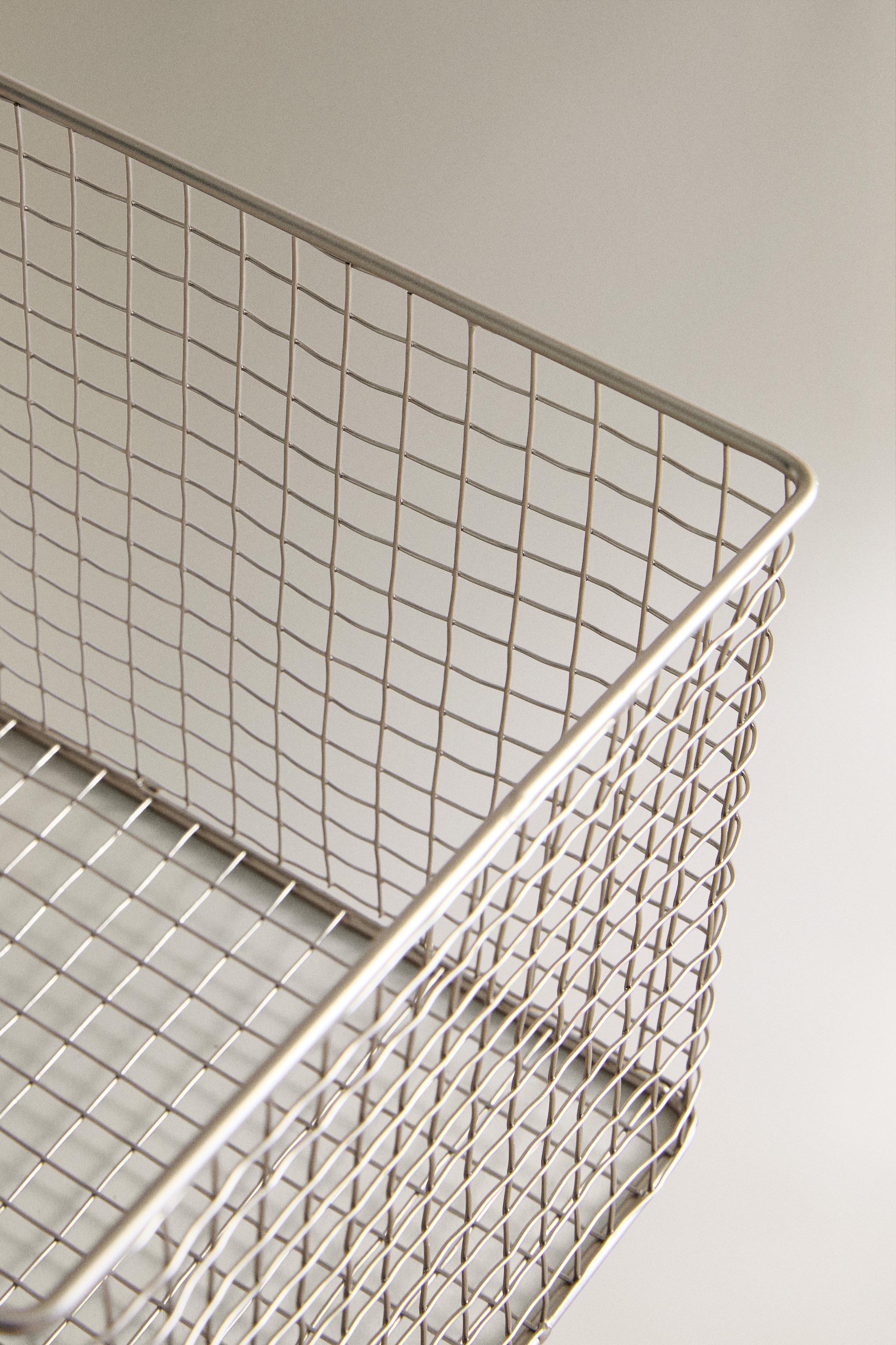 METAL BASKET