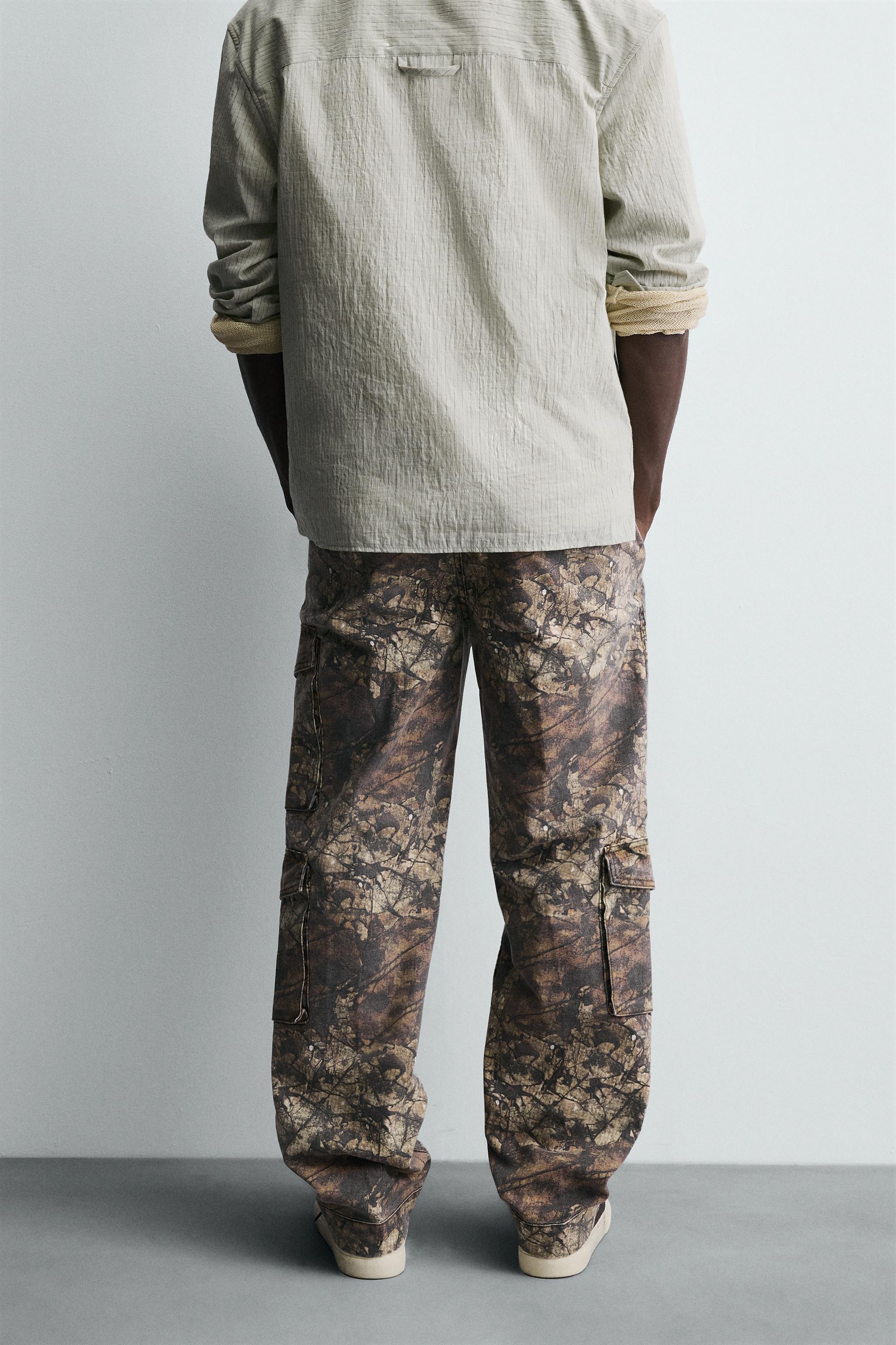 ABSTRACT PRINT POCKET CARGO PANTS