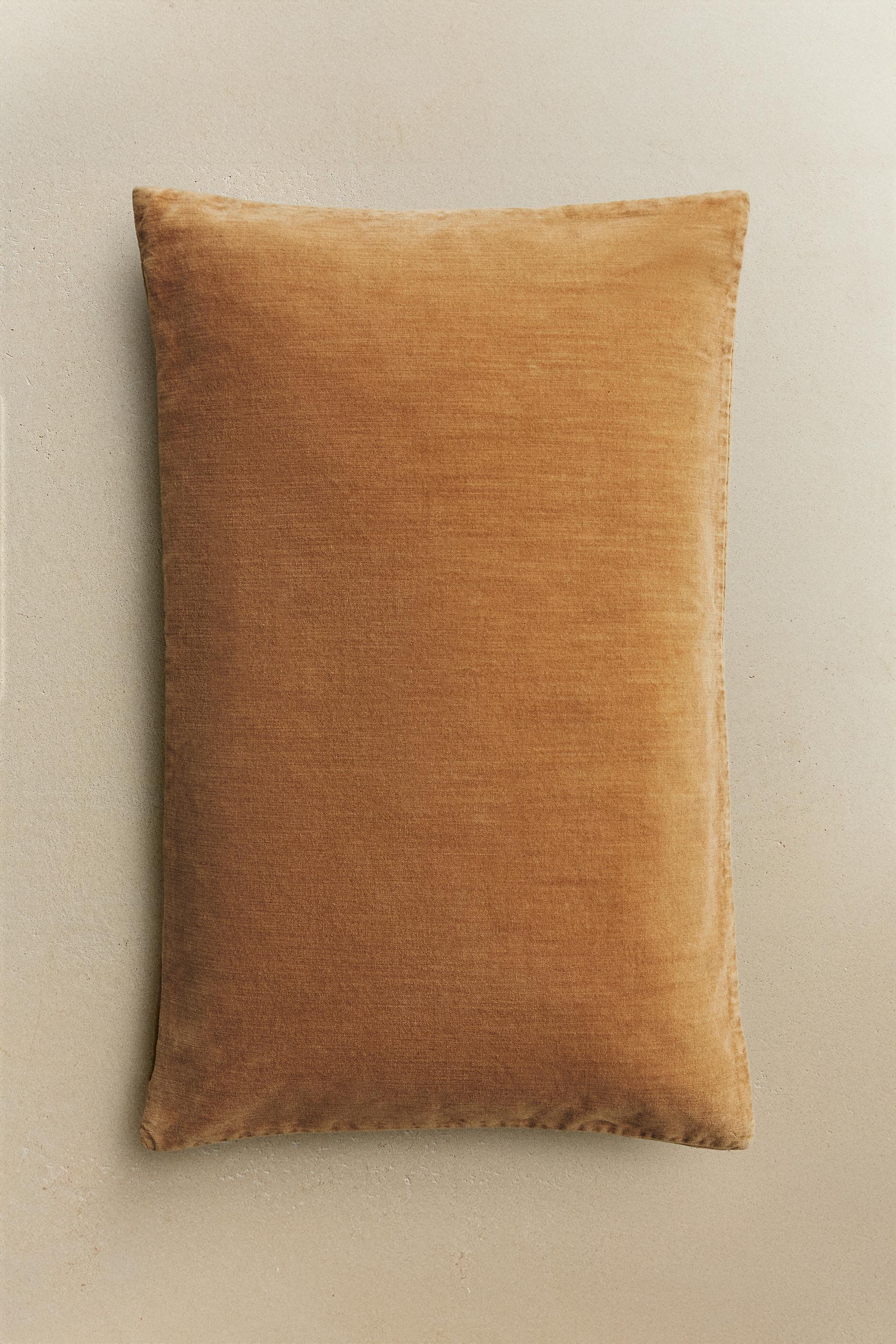 VELVET THROW PILLOW COVER