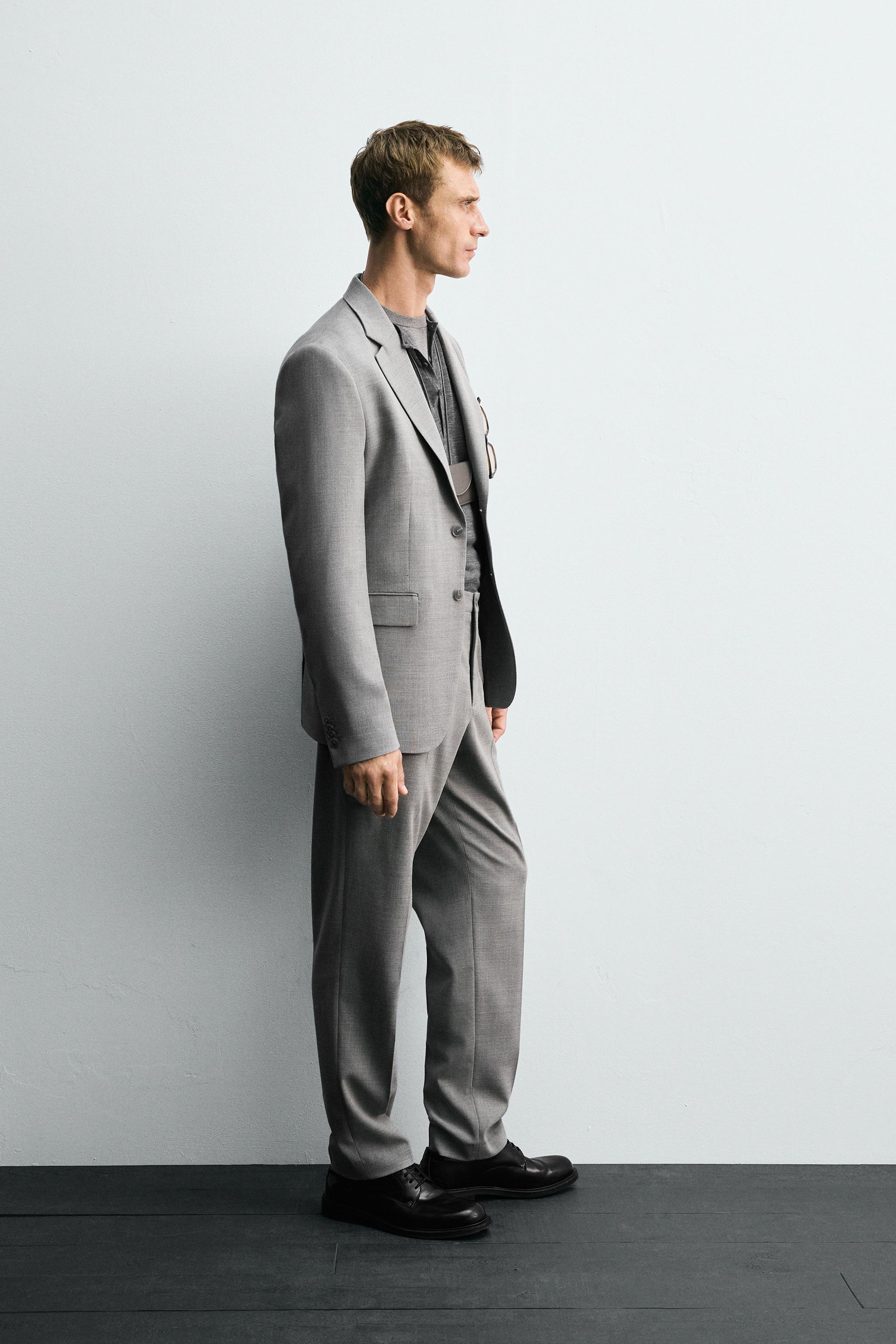 TEXTURED SUIT BLAZER