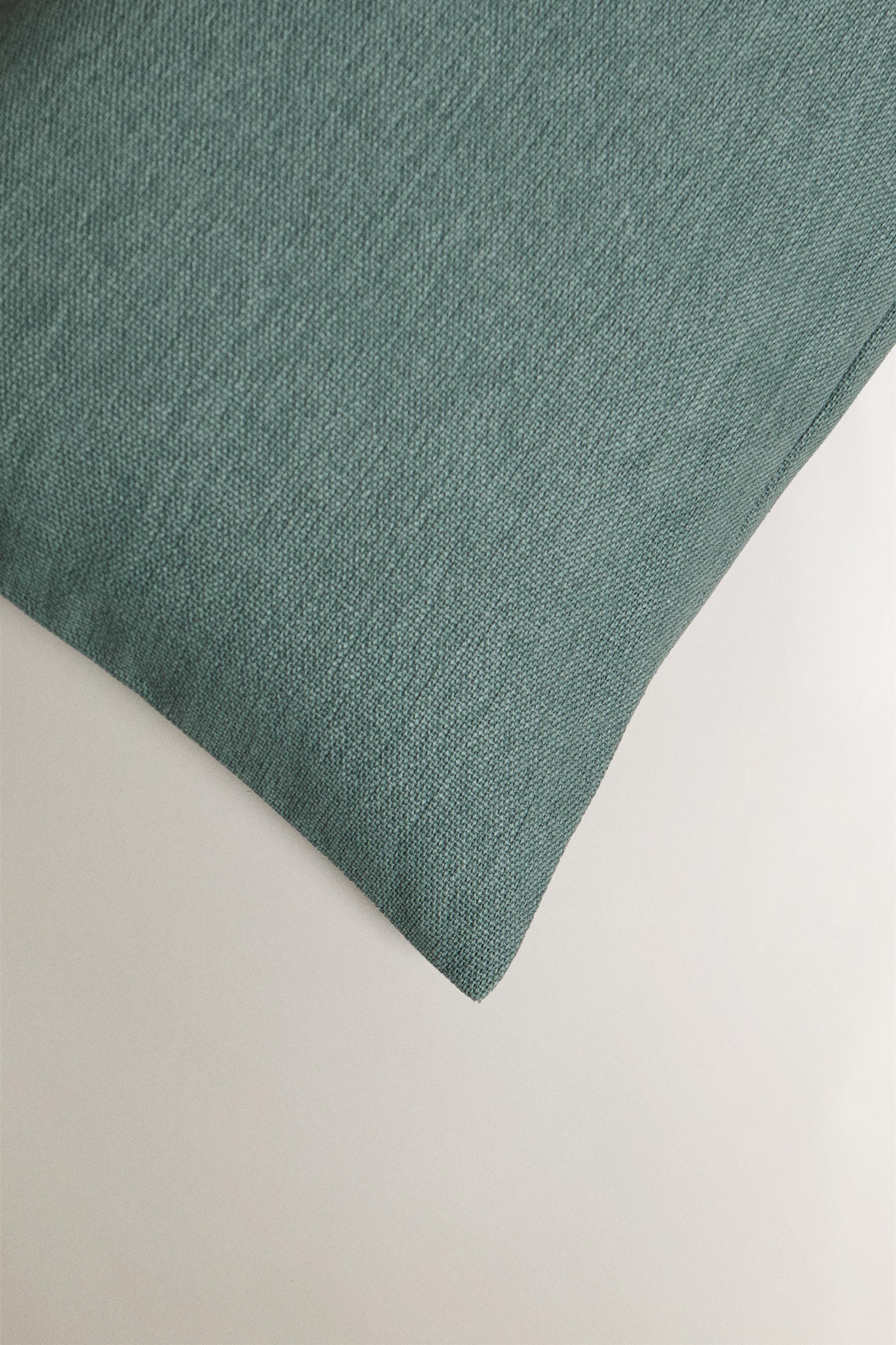 PLAIN THROW PILLOW COVER
