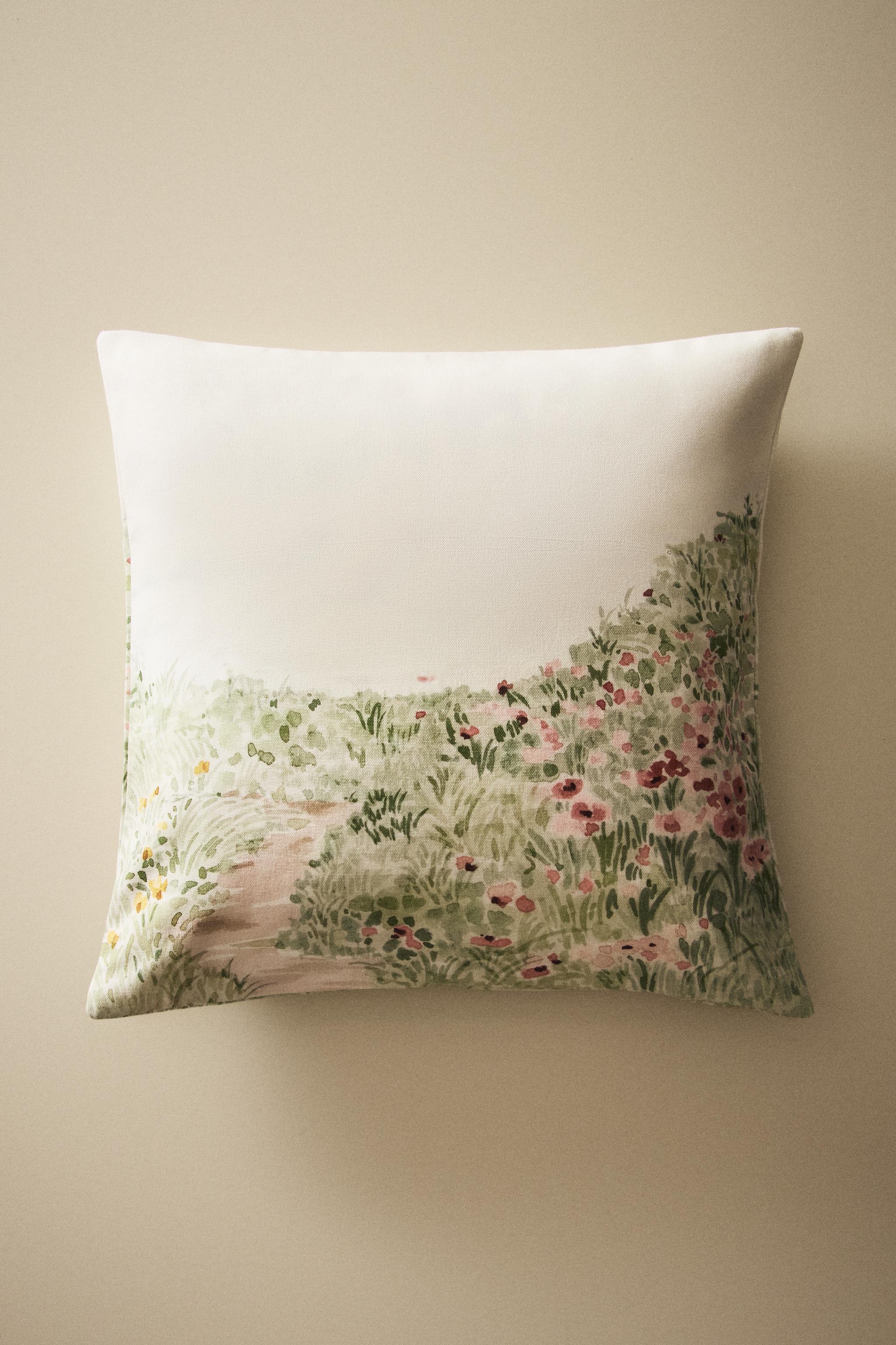 WATERCOLOR PRINT THROW PILLOW COVER