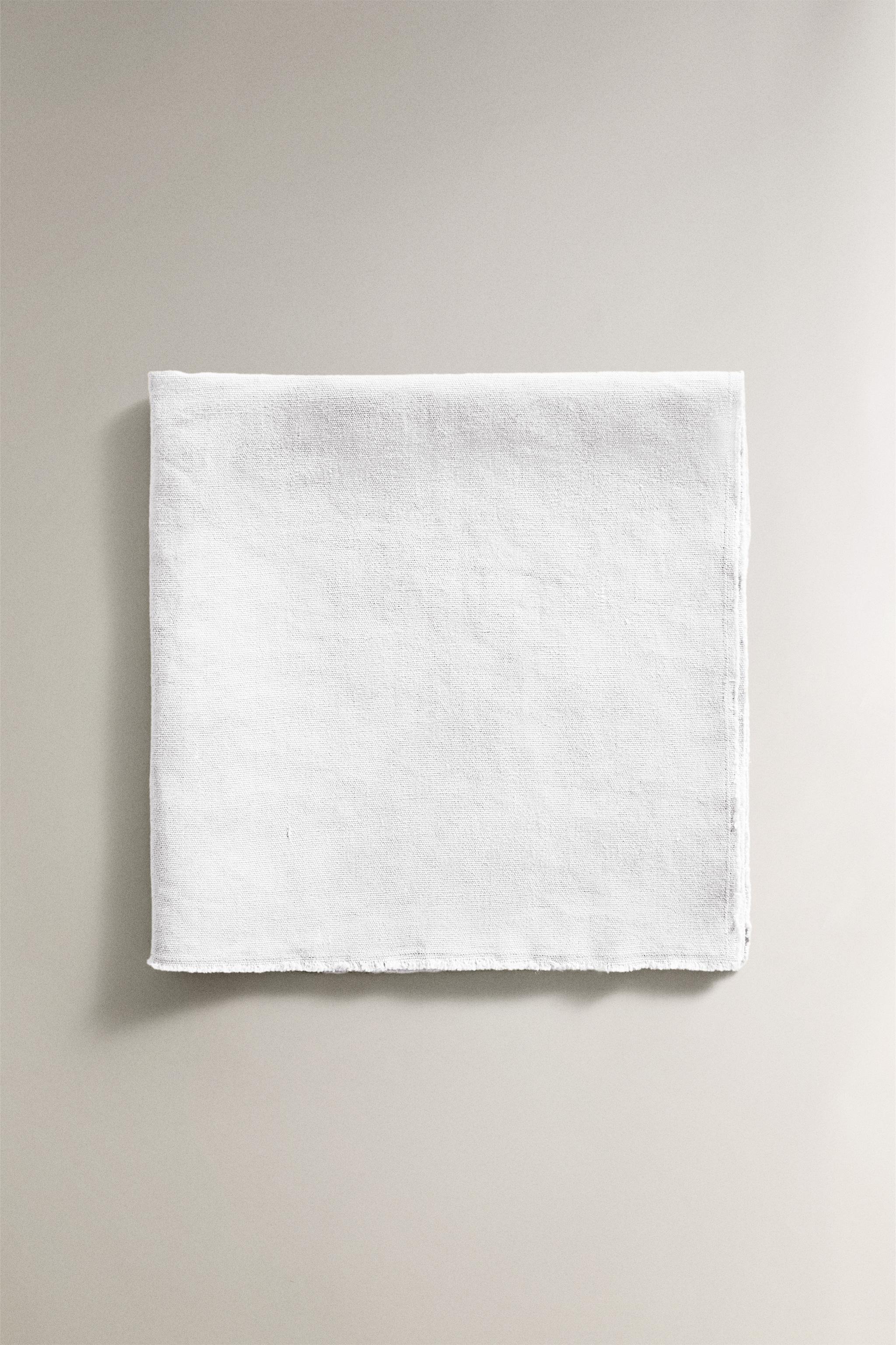 NAPKIN 01