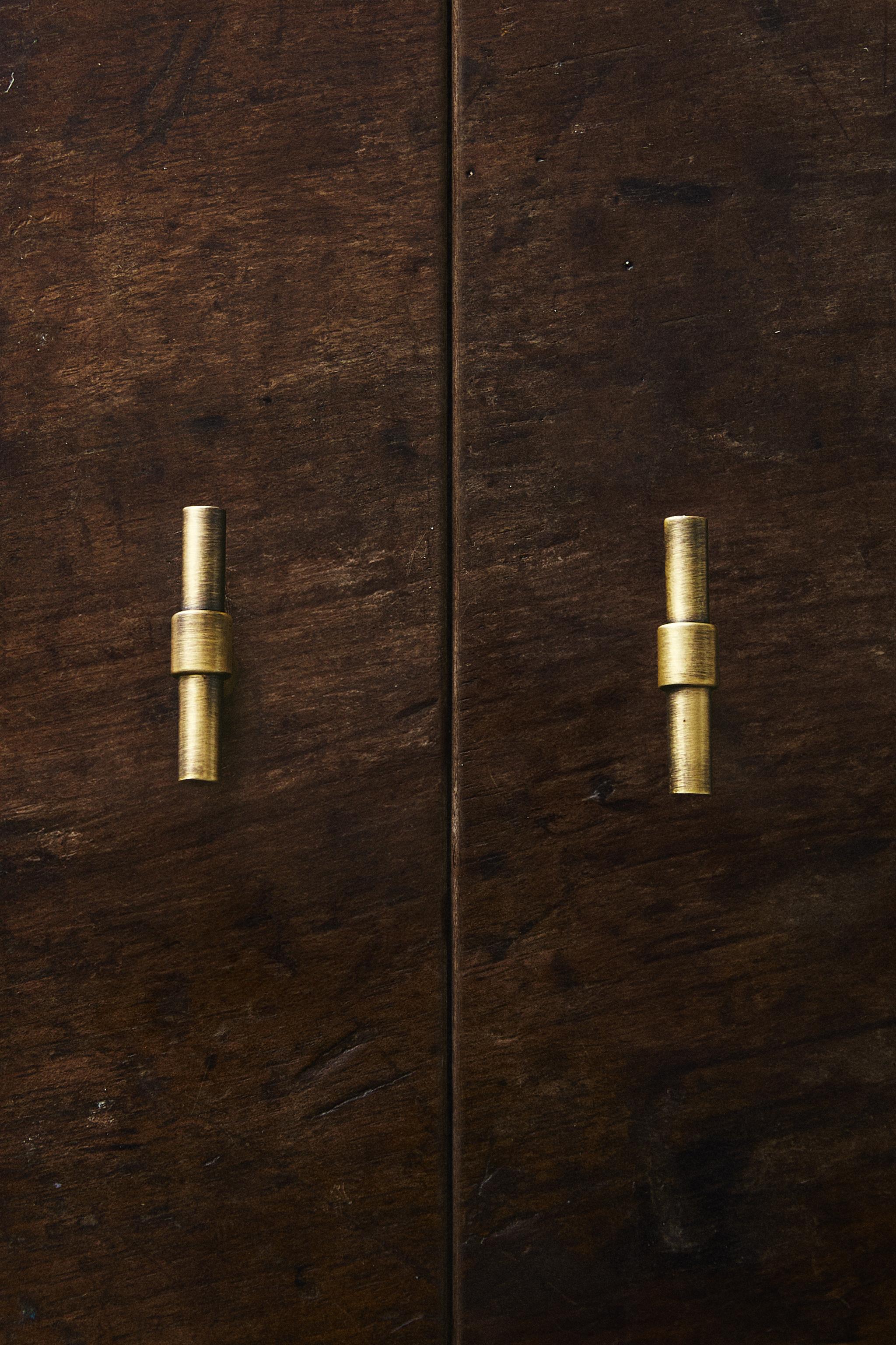 SET OF GOLD METALLIC KNOBS (SET OF 2)