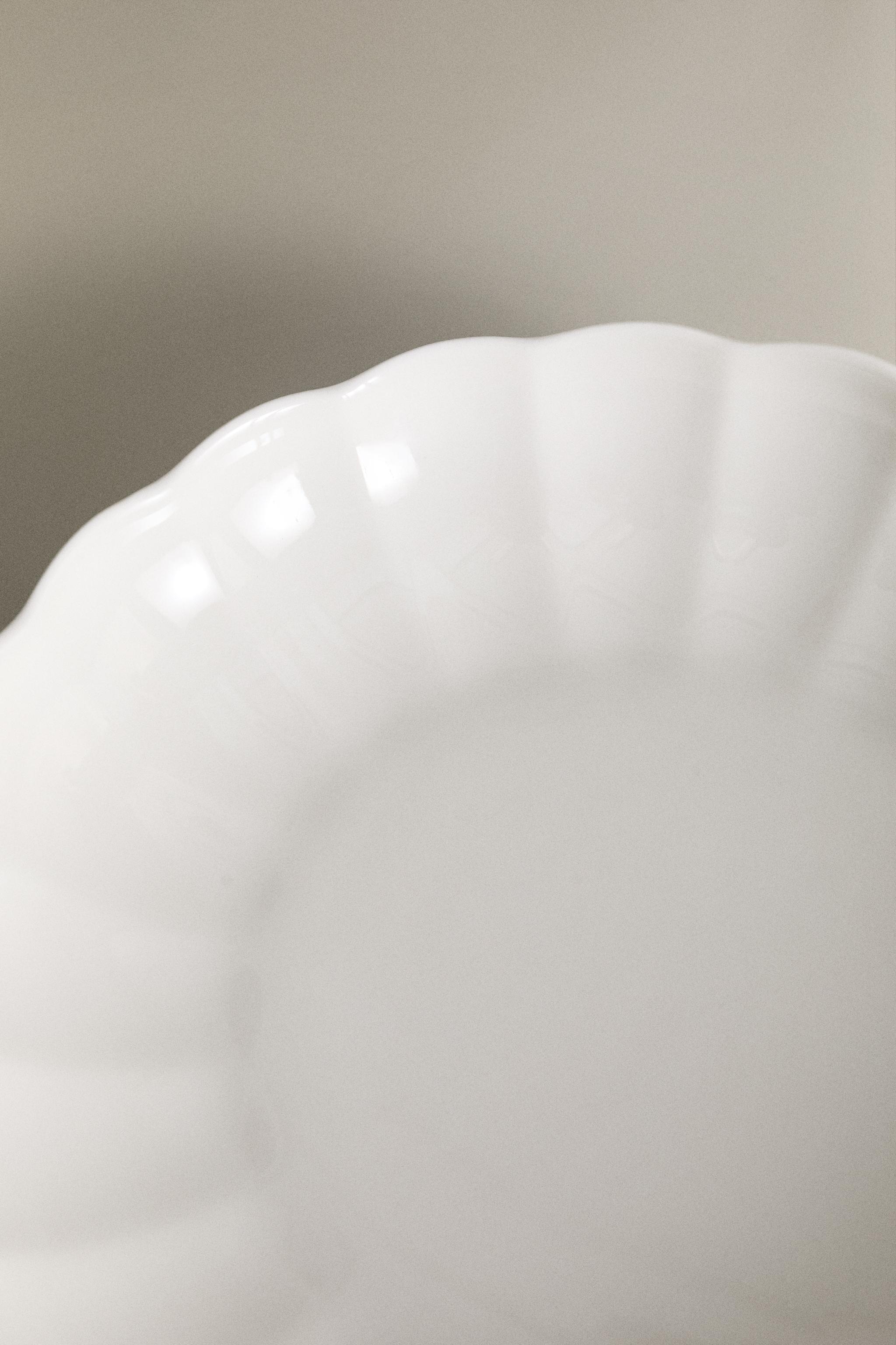 SCALLOPED PORCELAIN SOUP PLATE