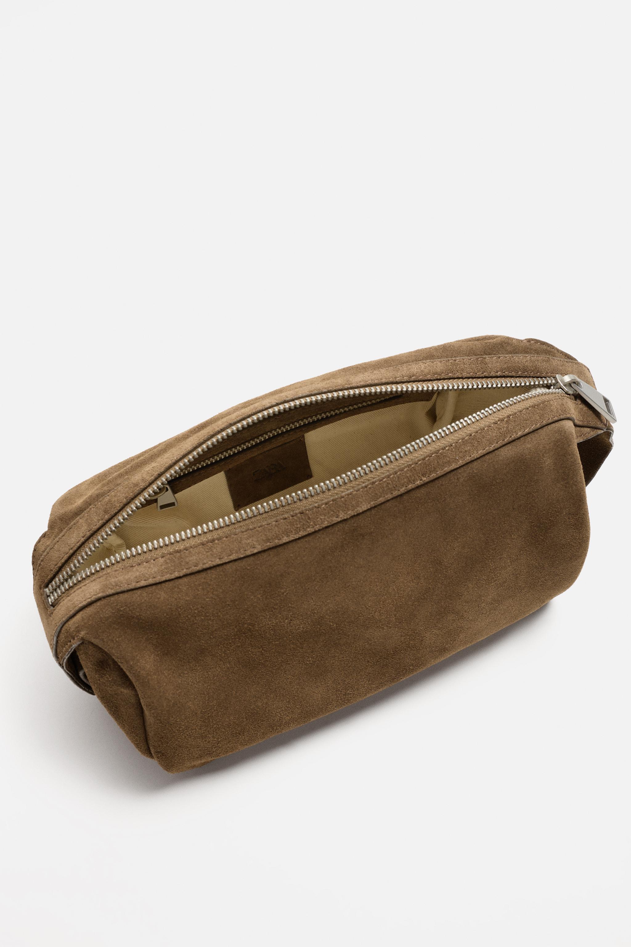 LEATHER TOILETRY BAG