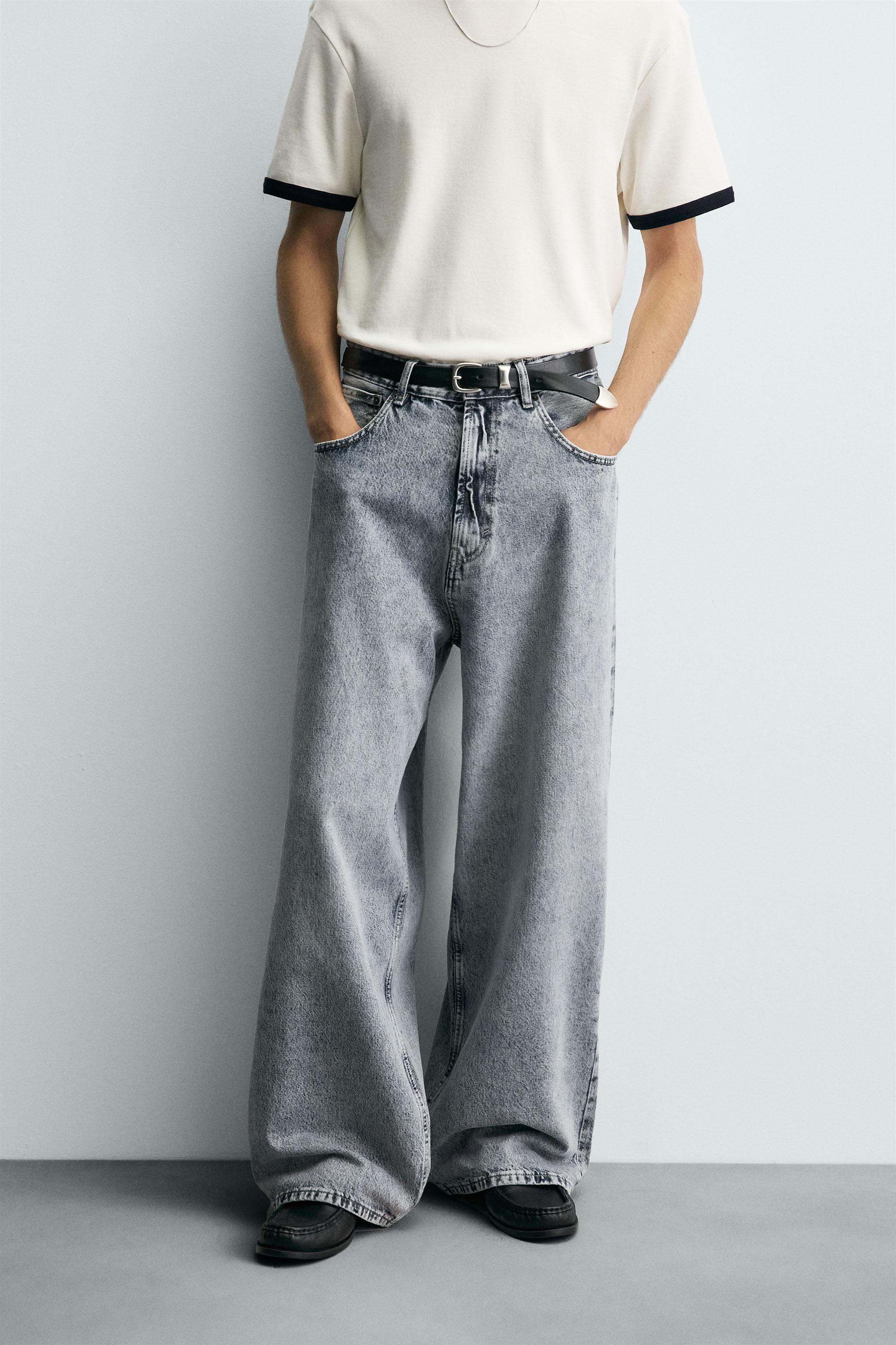 WIDE BAGGY FIT JEANS