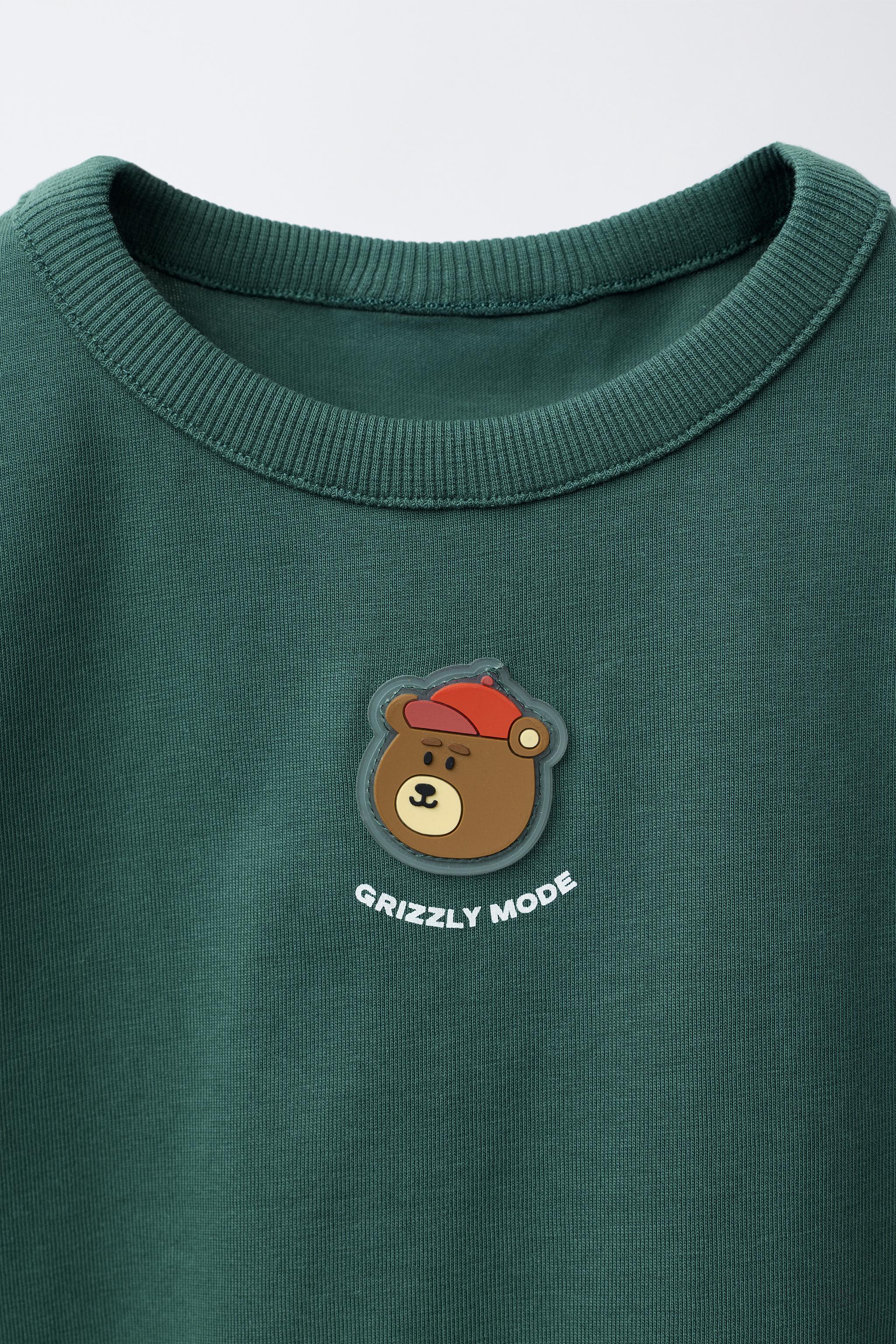 RUBBER APPLIQUÉ T-SHIRT