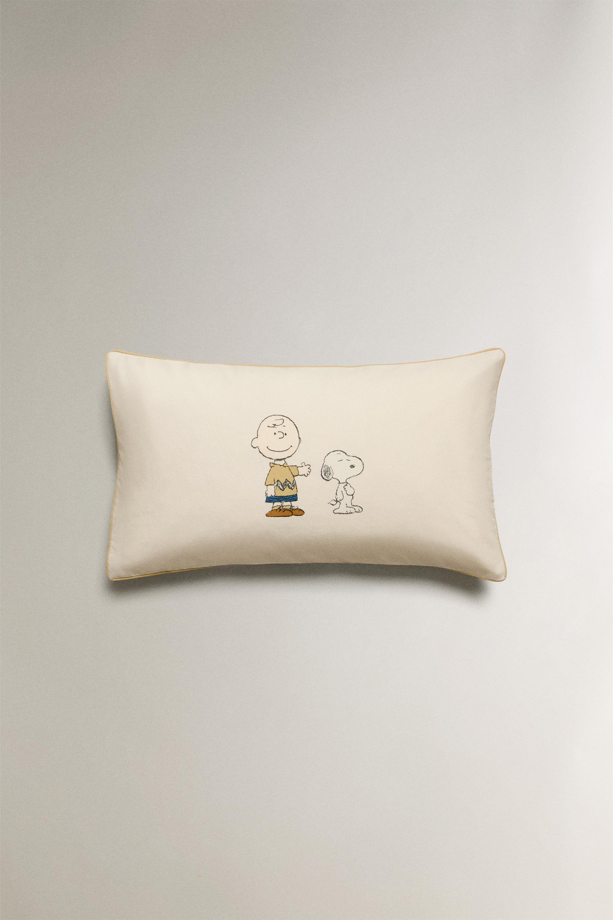 PEANUTS™ CHILDREN’S PILLOWCASE