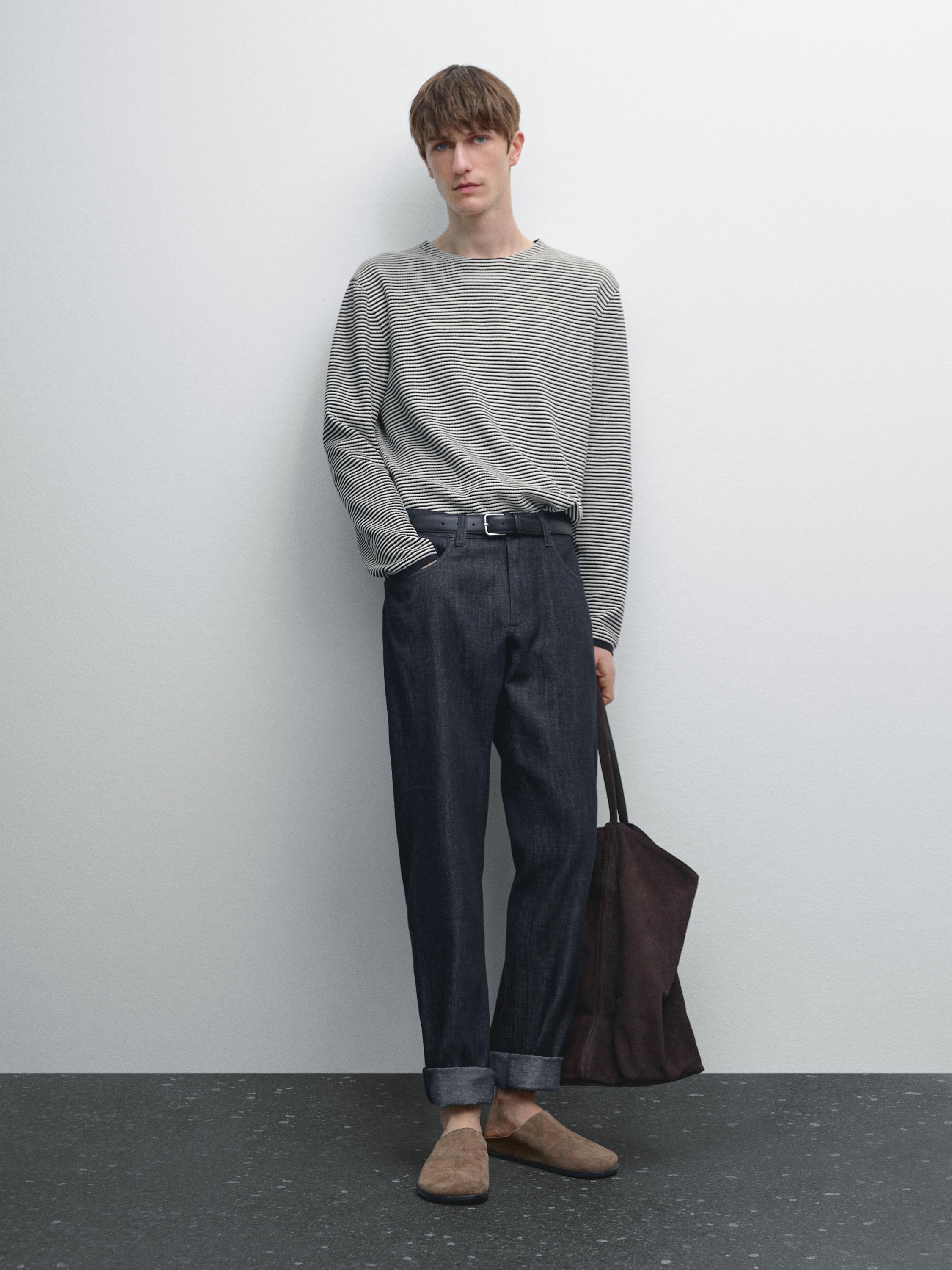 Cotton blend tapered fit jeans