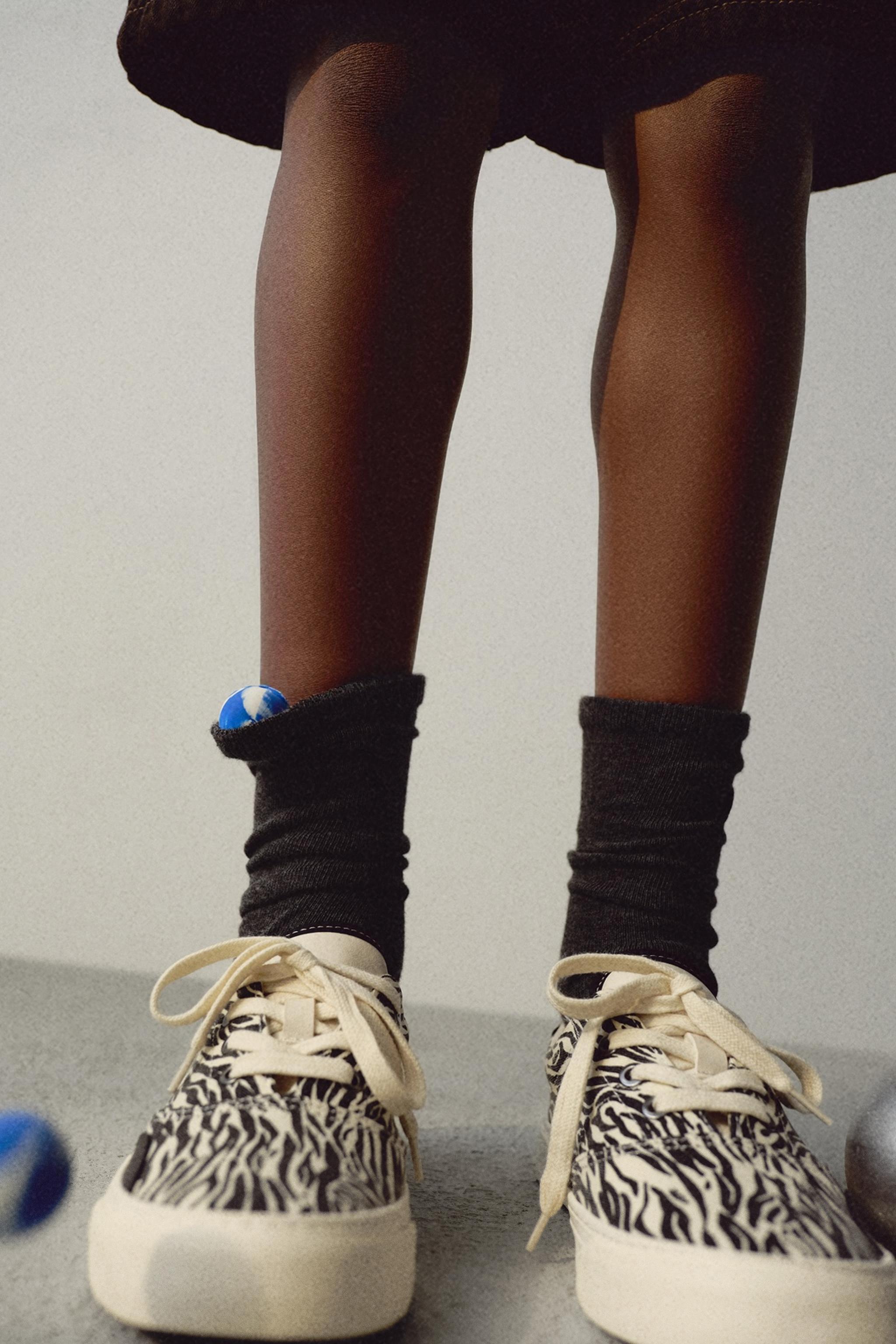 FOUR-PACK OF LONG SOCKS