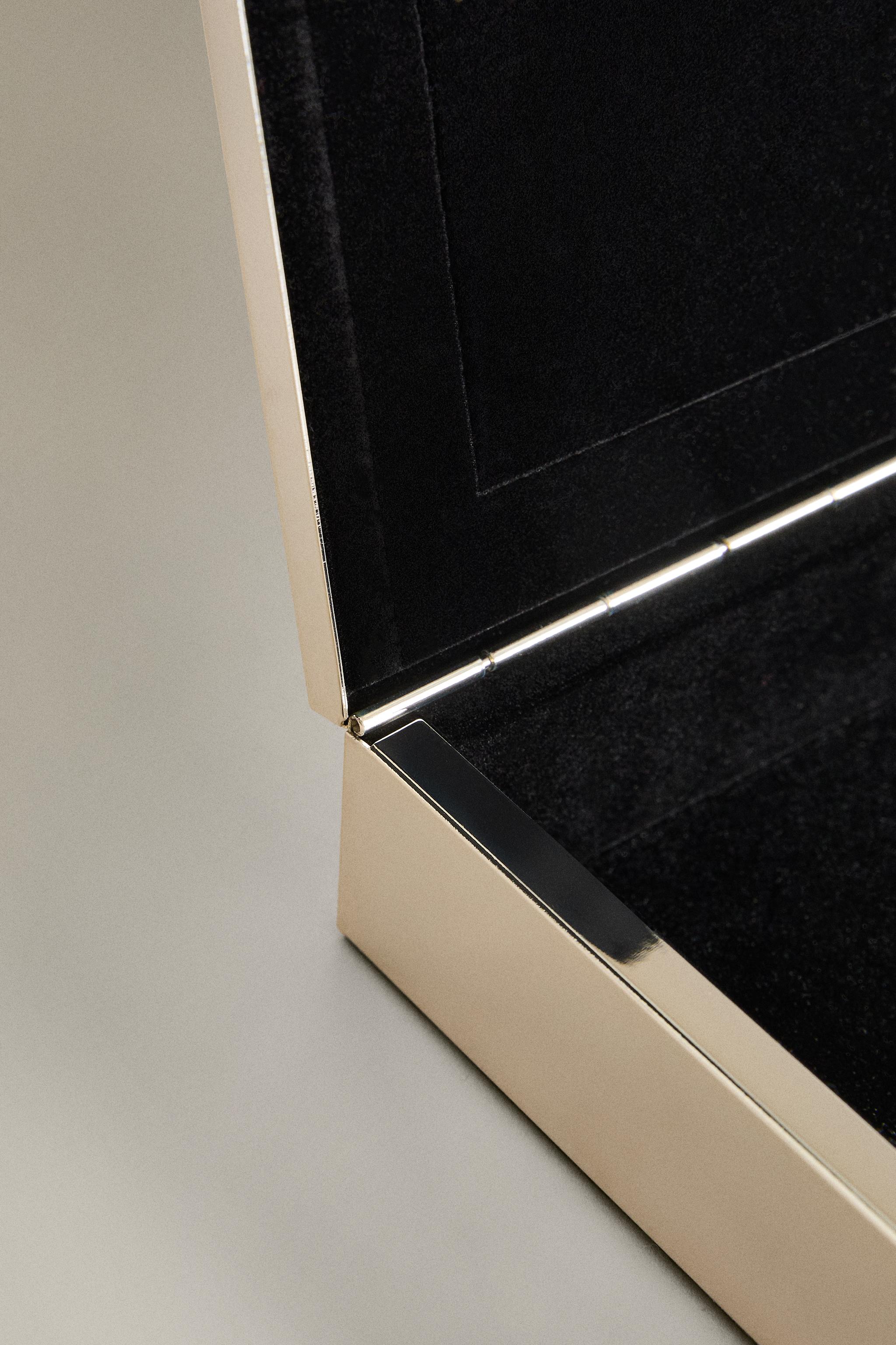 JEWELRY BOX PICTURE FRAME