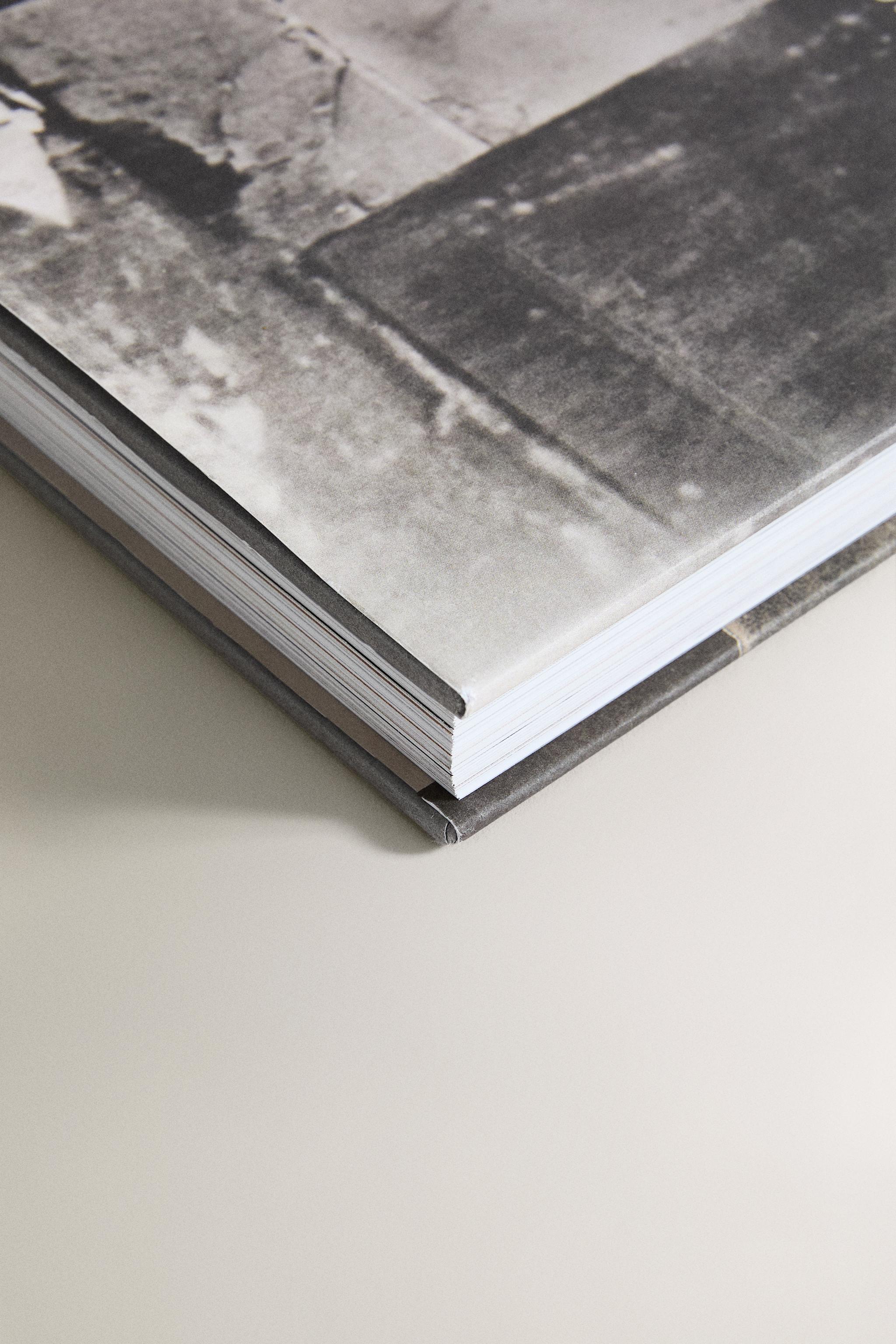 PHOTOCOLLAGE - DEBORAH TURBEVILLE BOOK