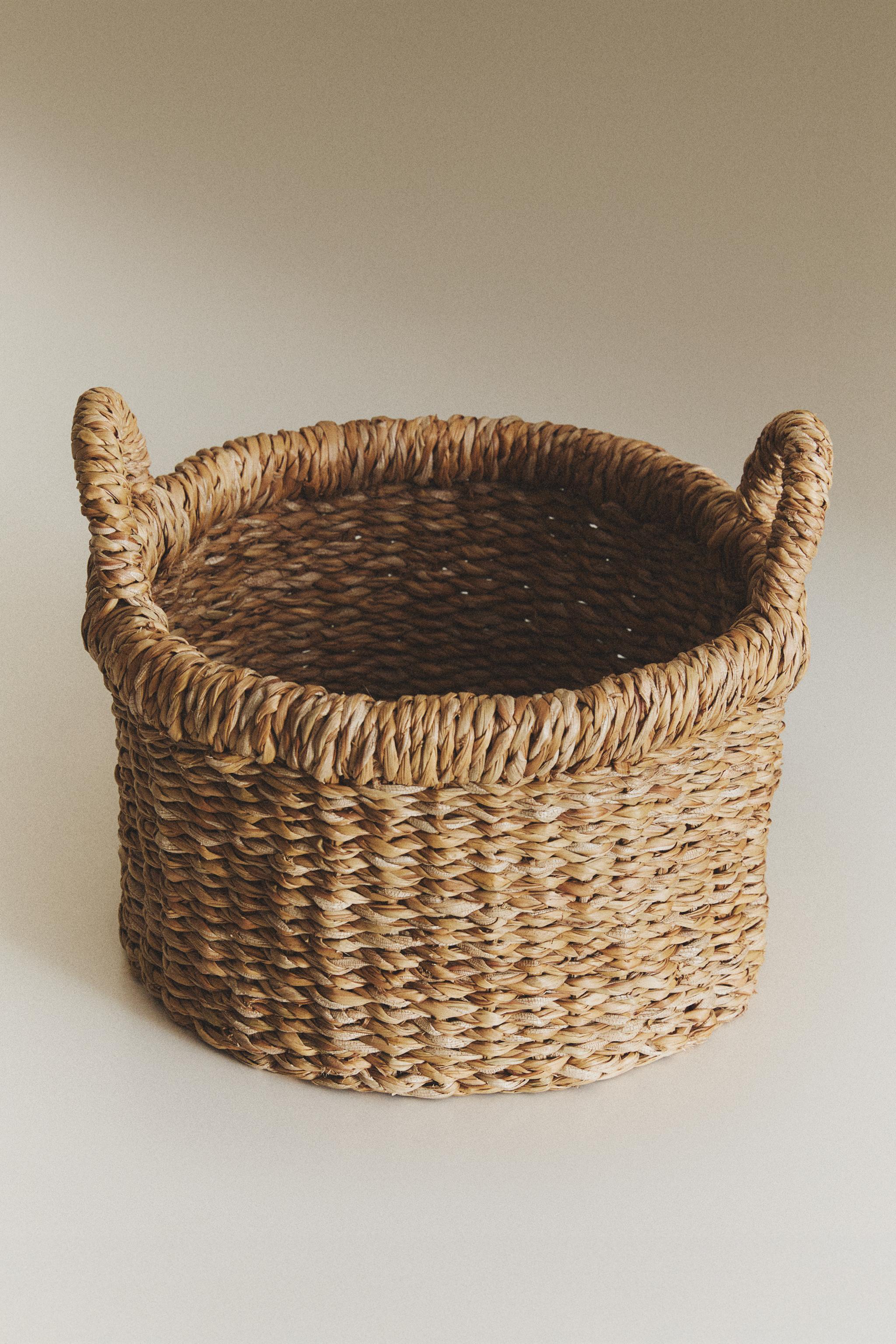 CYLINDRICAL SEAGRASS BASKET