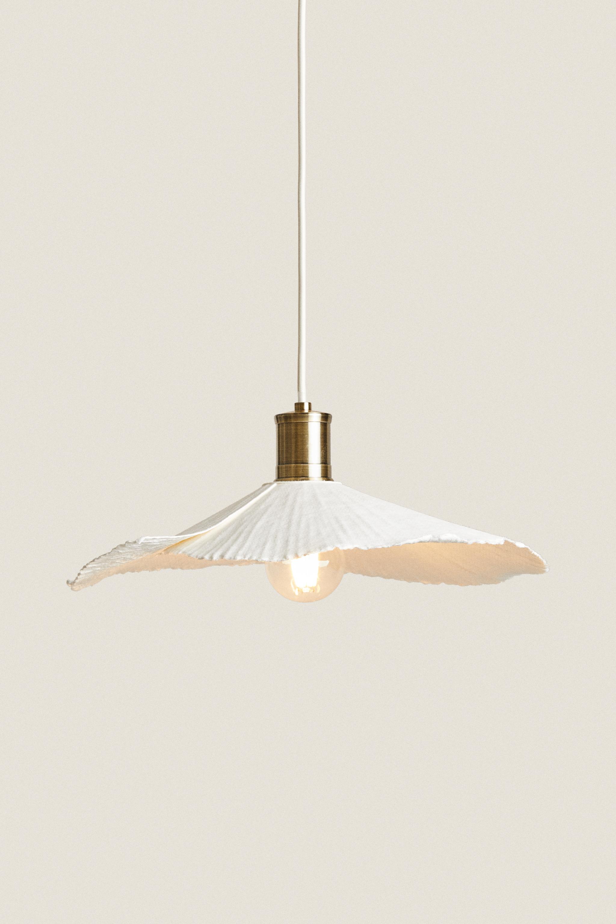SMALL PENDANT LAMP