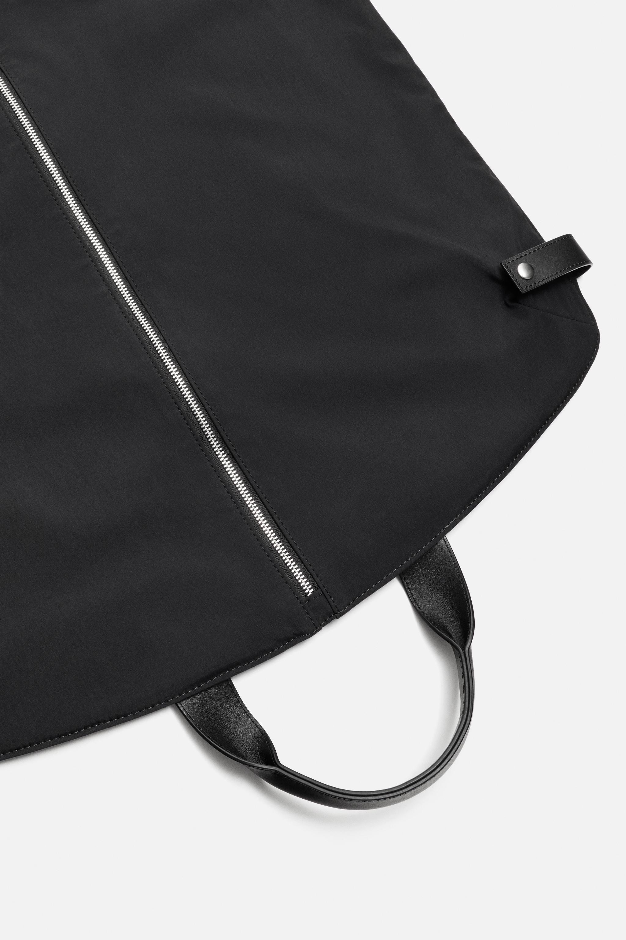 NYLON GARMENT BAG
