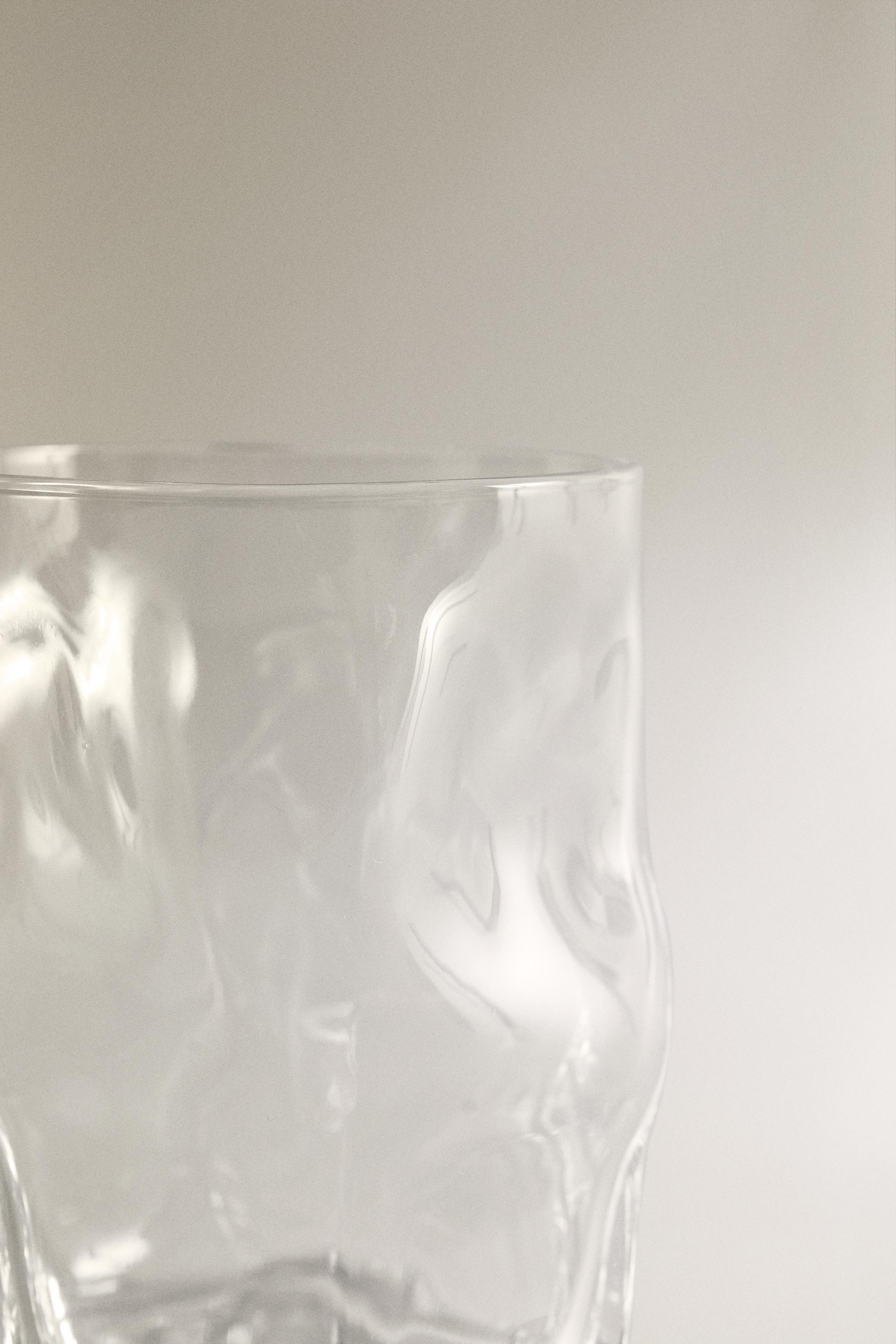 WAVY GLASS TUMBLER