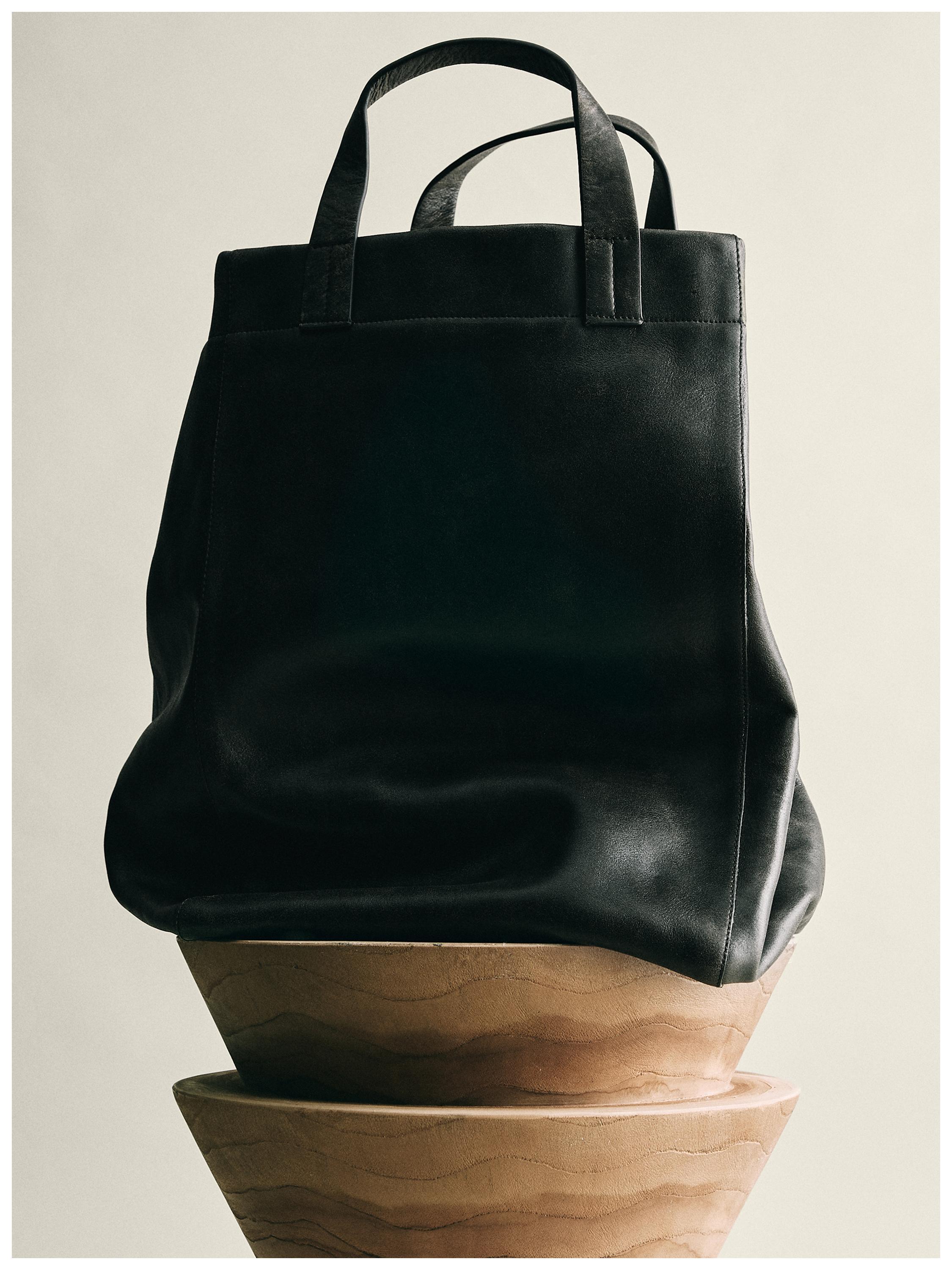 Crackled nappa leather tote bag