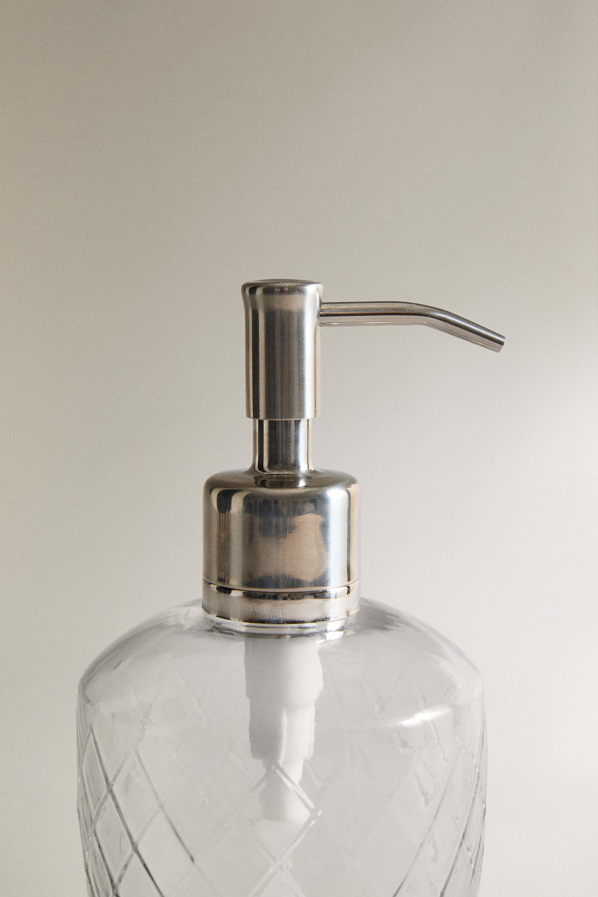 DIAMOND SOAP DISPENSER