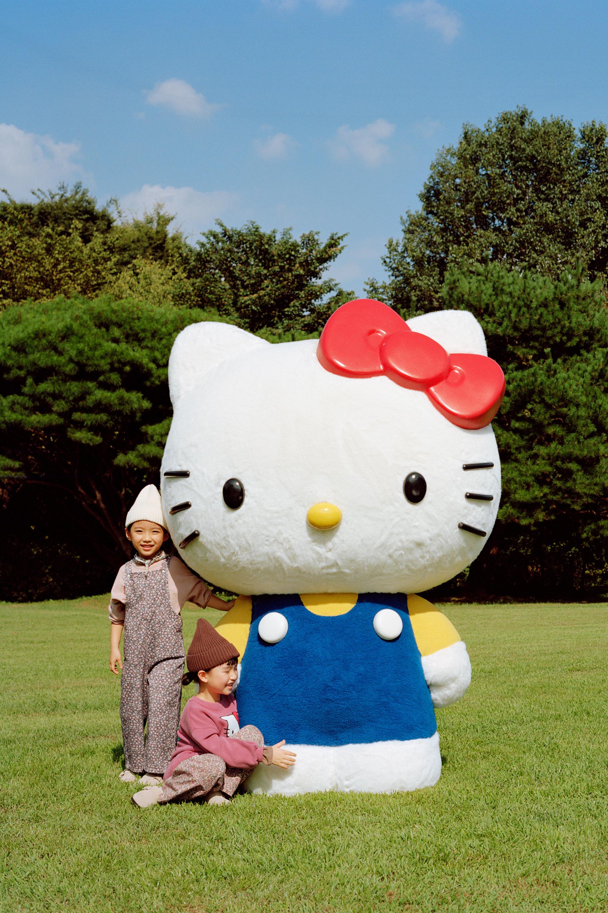 FLORAL PRINT OVERALLS