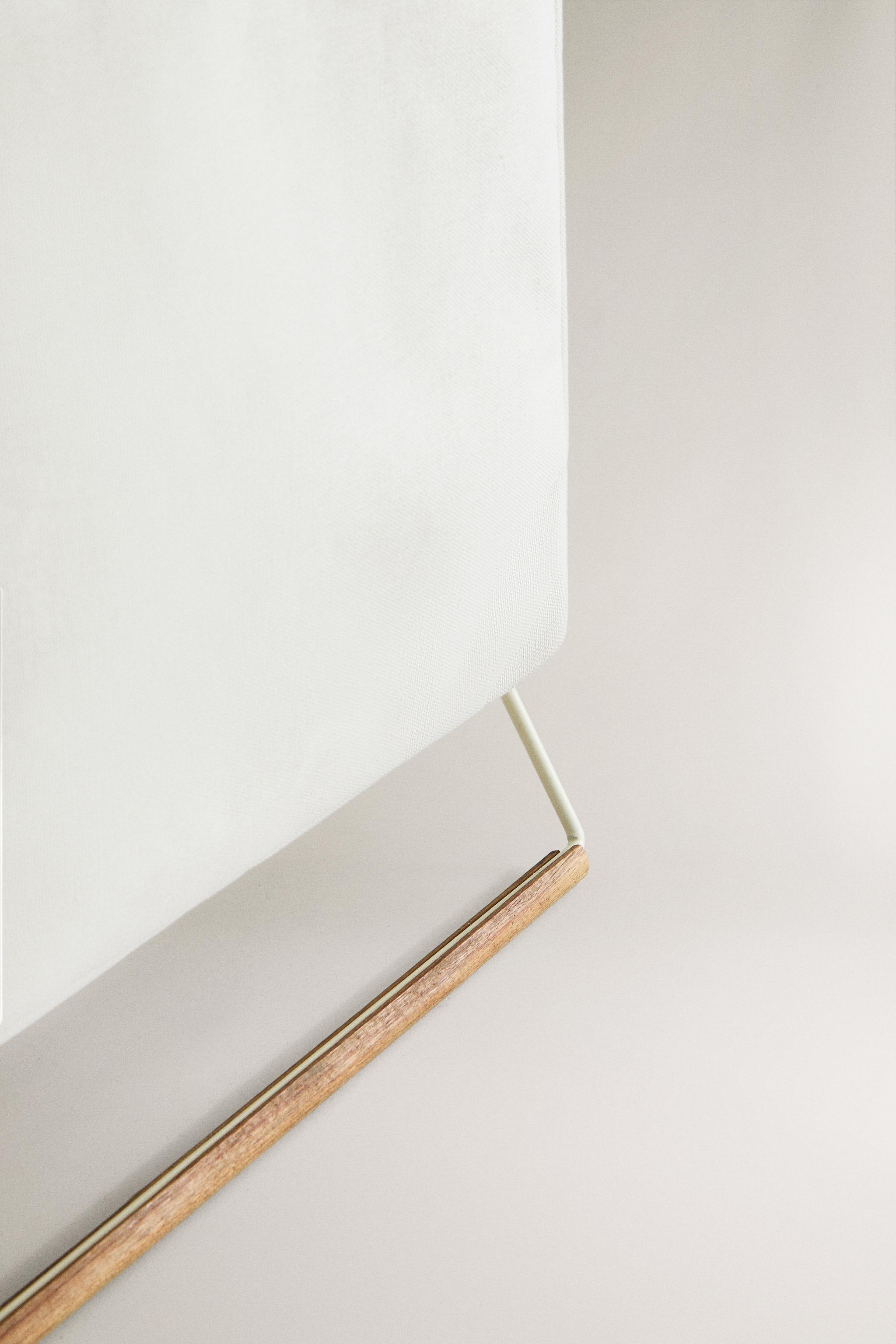 FOLDABLE LAUNDRY BASKET