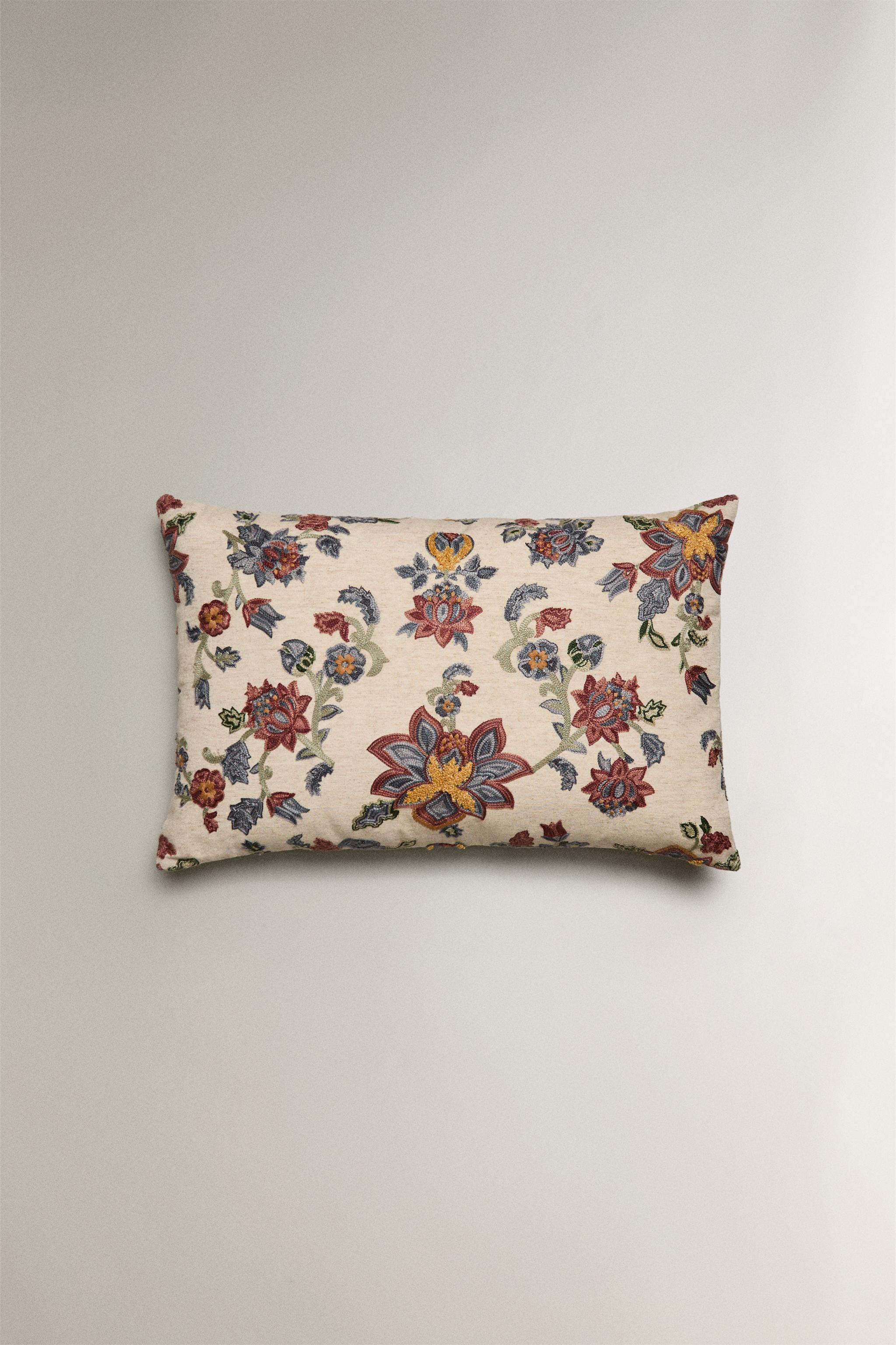 EMBROIDERED THROW PILLOW COVER