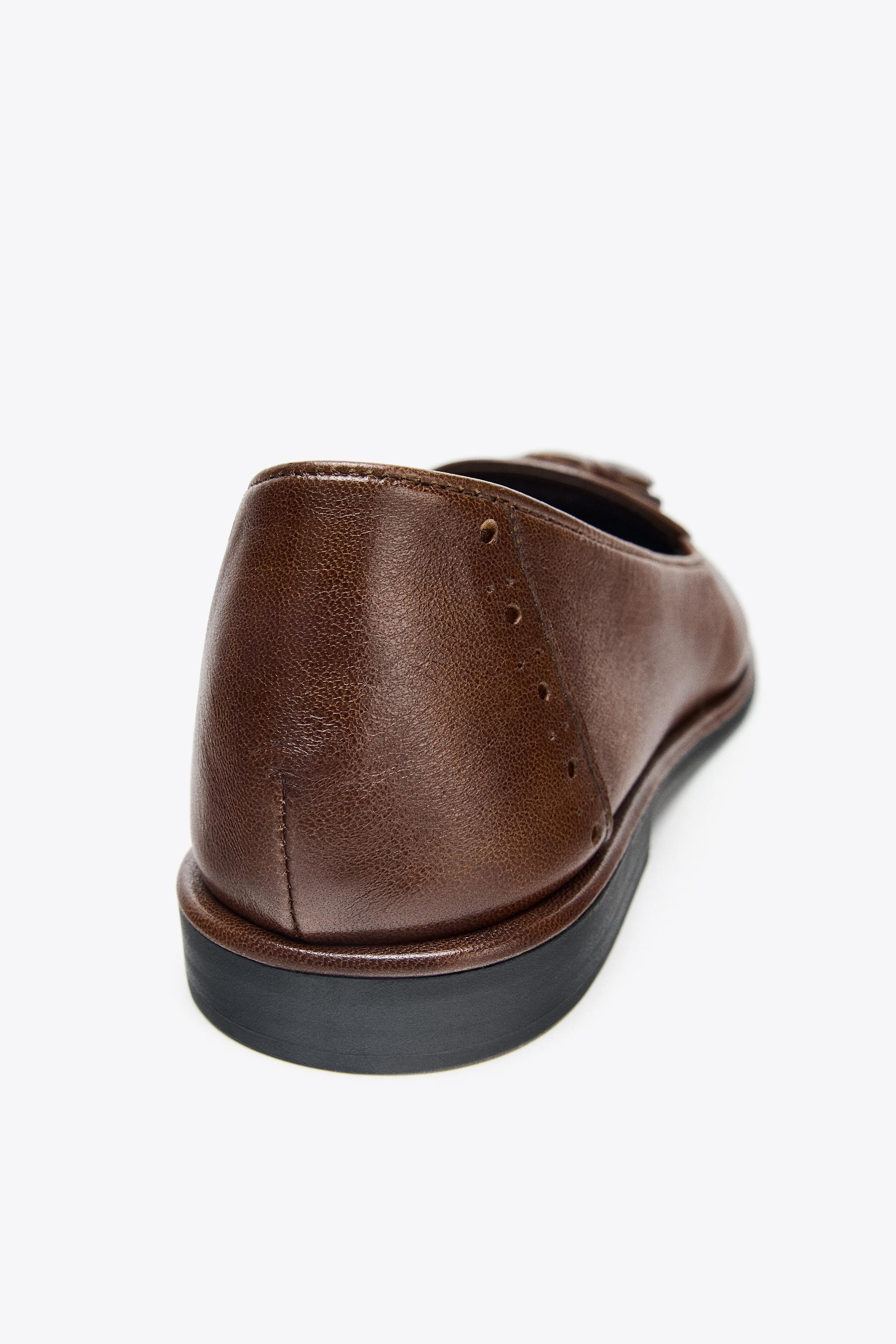 LEATHER TASSEL LOAFERS