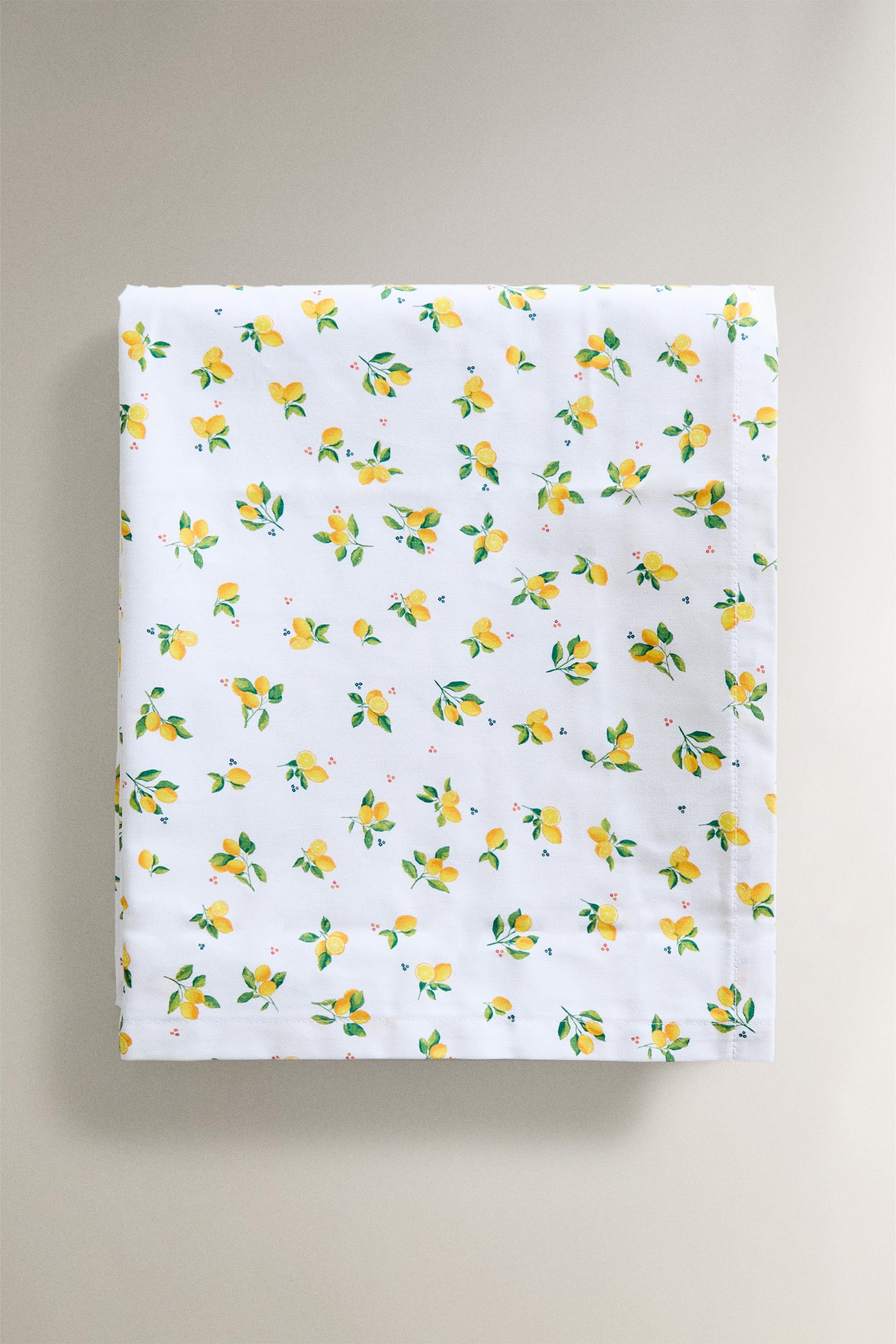 RESIN-COATED COTTON TABLECLOTH WITH LEMONS
