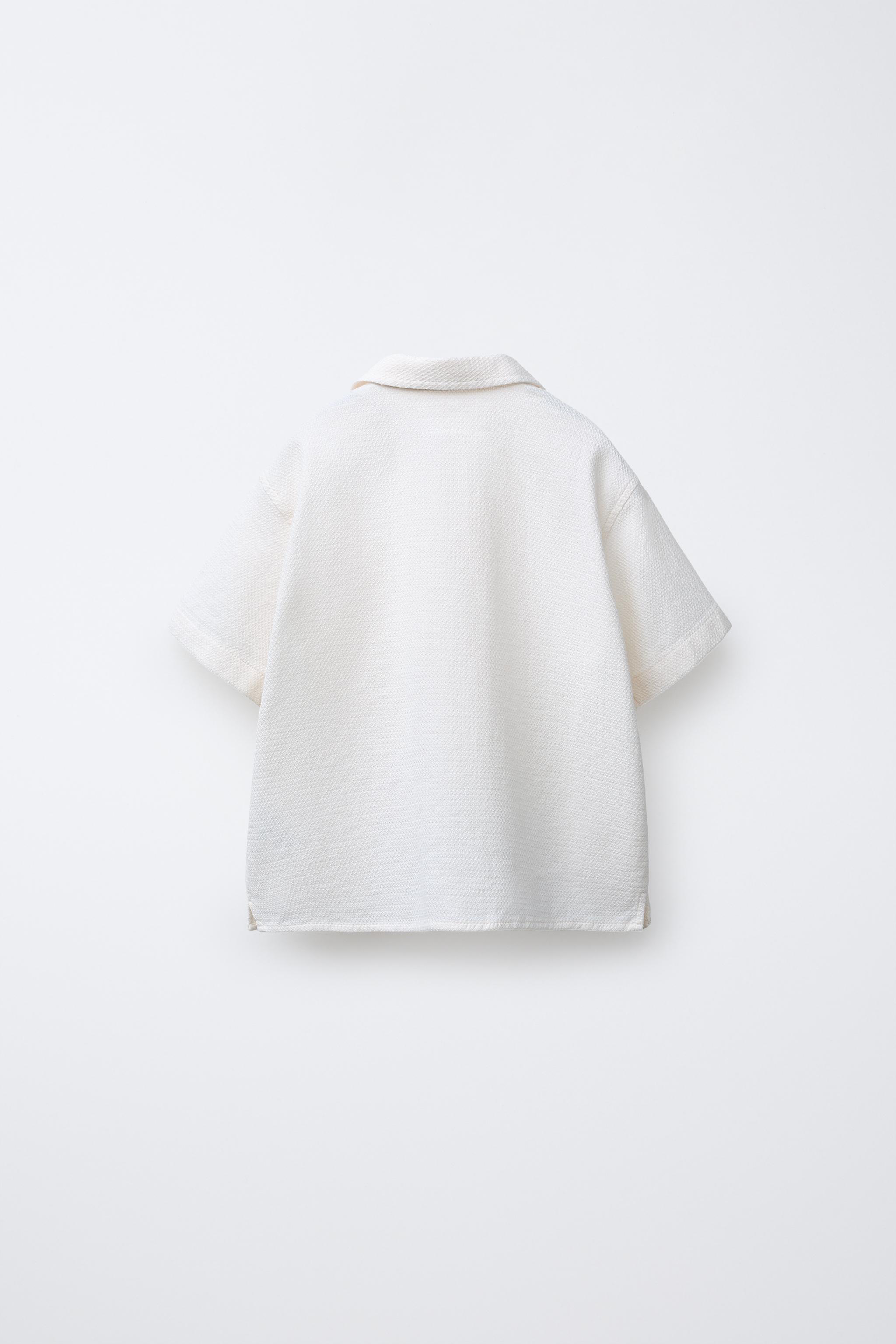 TEXTURED POCKET SHIRT