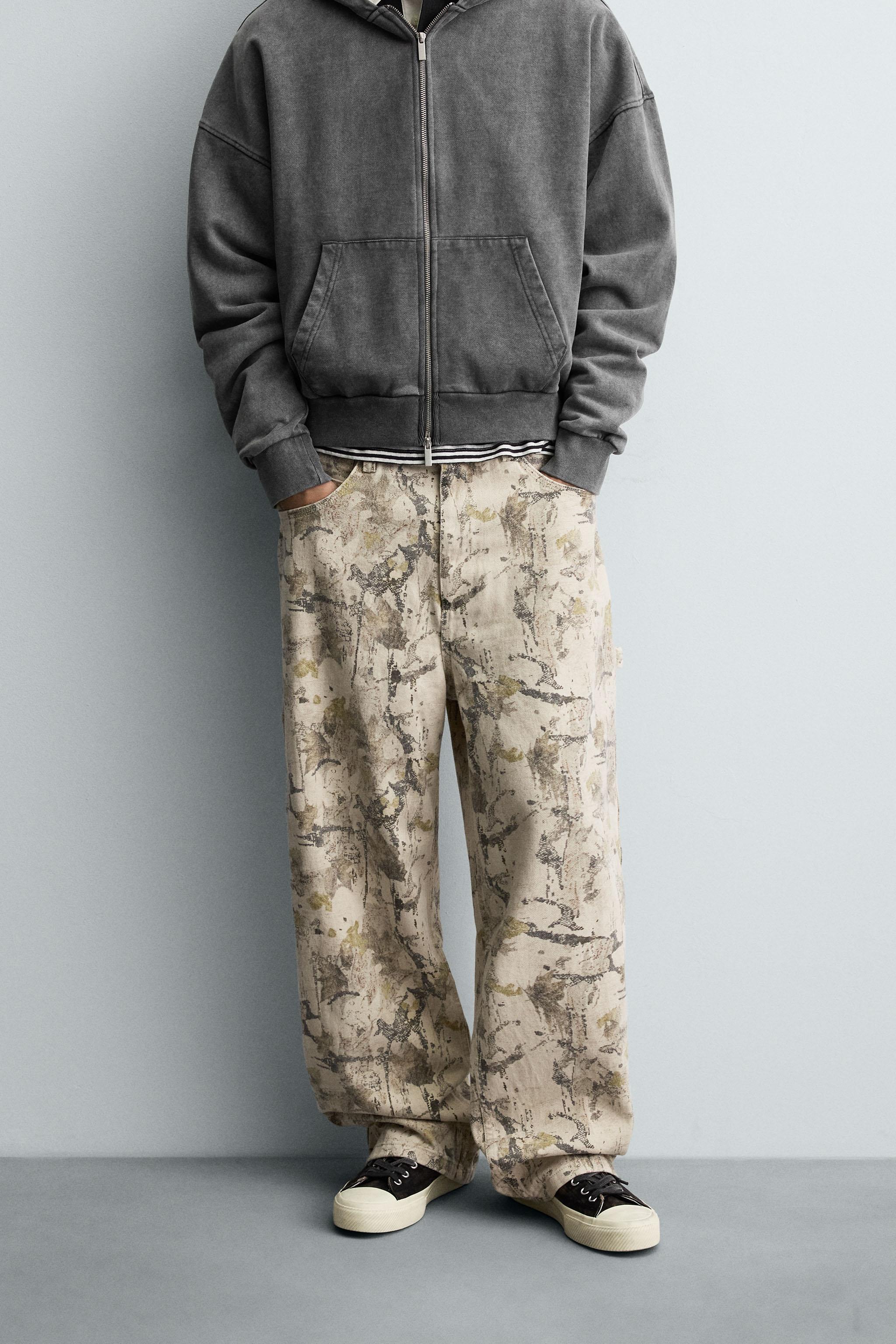 ABSTRACT PRINT BAGGY FIT CARPENTER PANTS