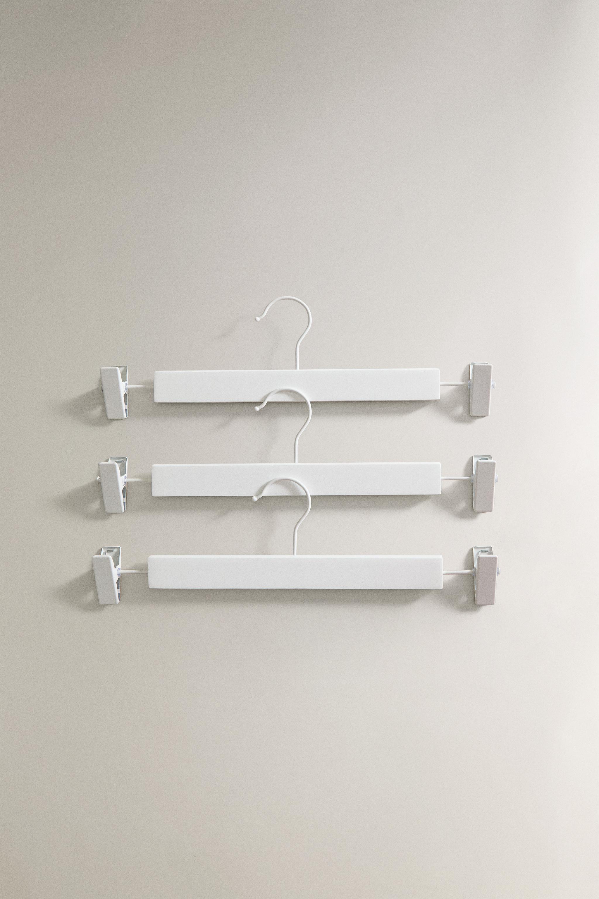 WOODEN SKIRT HANGER (SET OF 3)