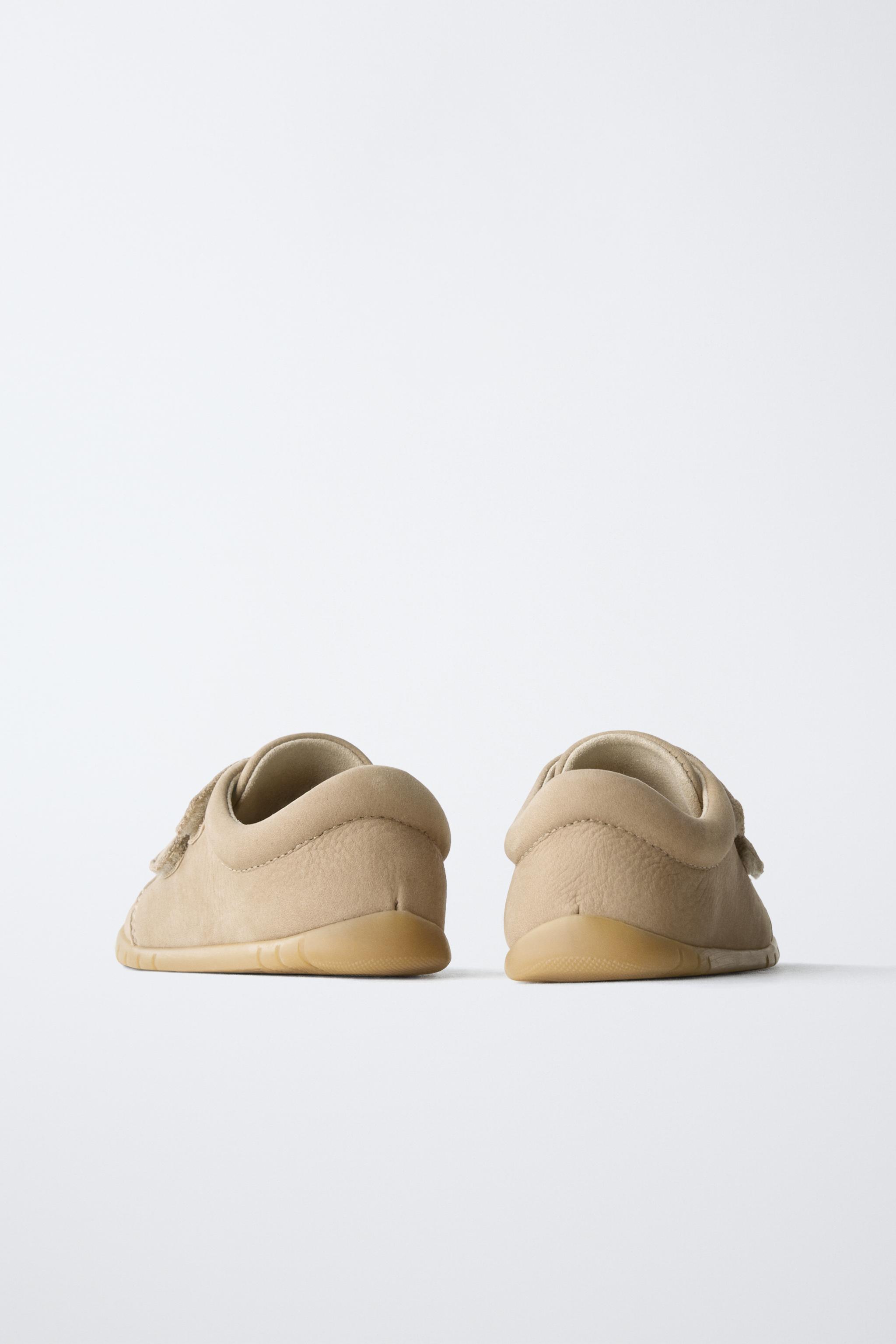 BAREFOOT LEATHER SNEAKERS