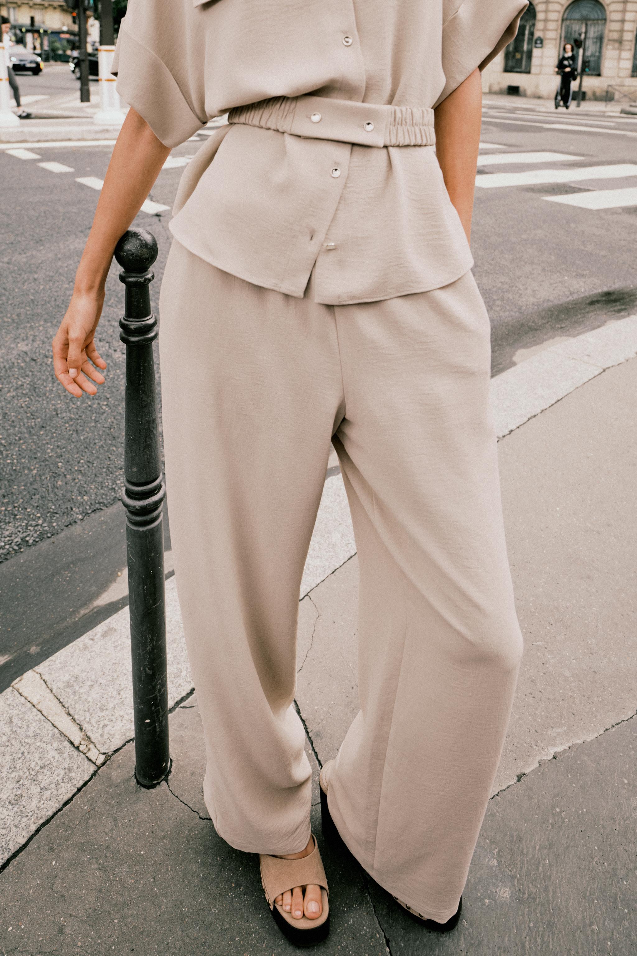 FLOWY WIDE LEG PANTS