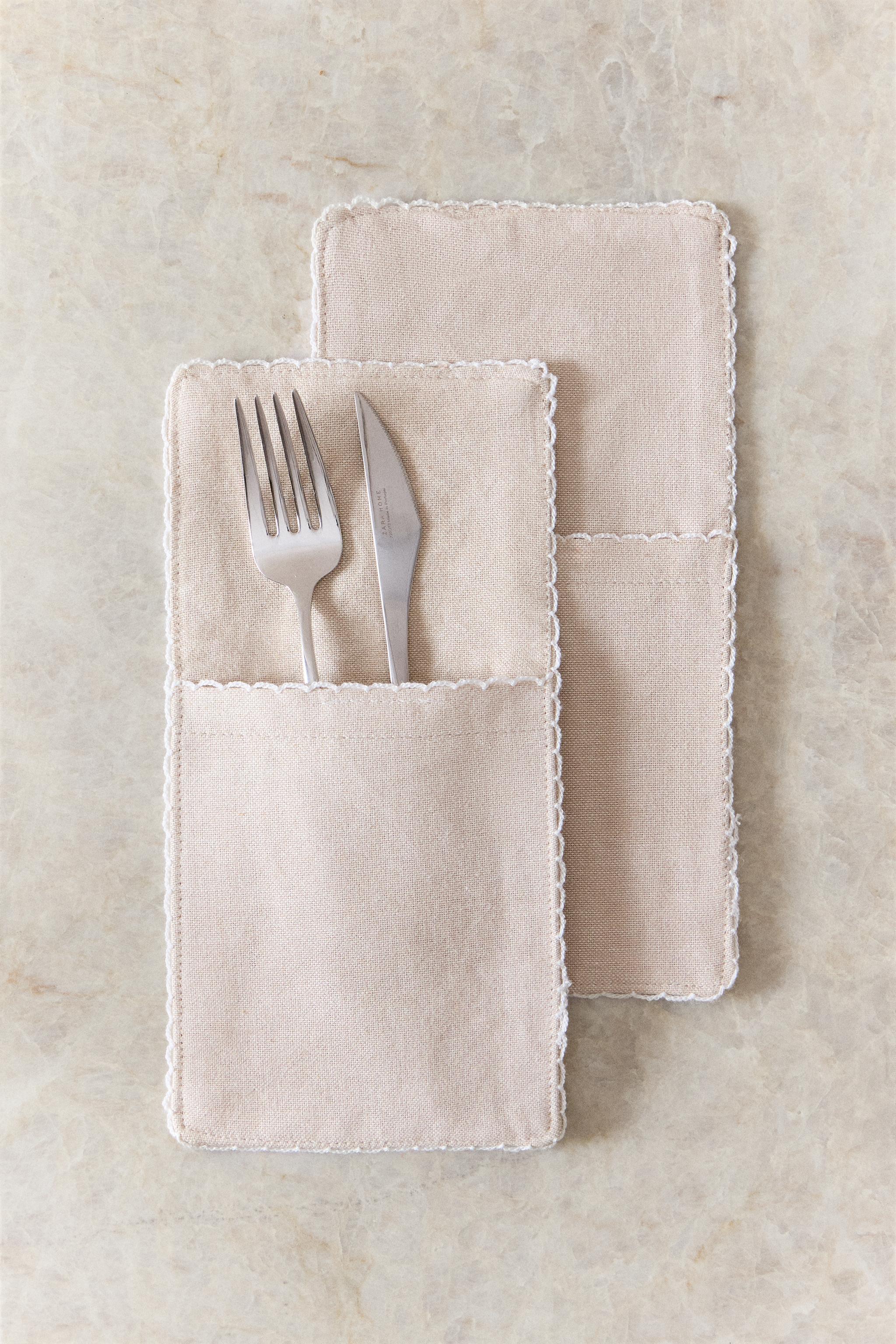 SET OF COTTON FLATWARE POUCHES (SET OF 2)