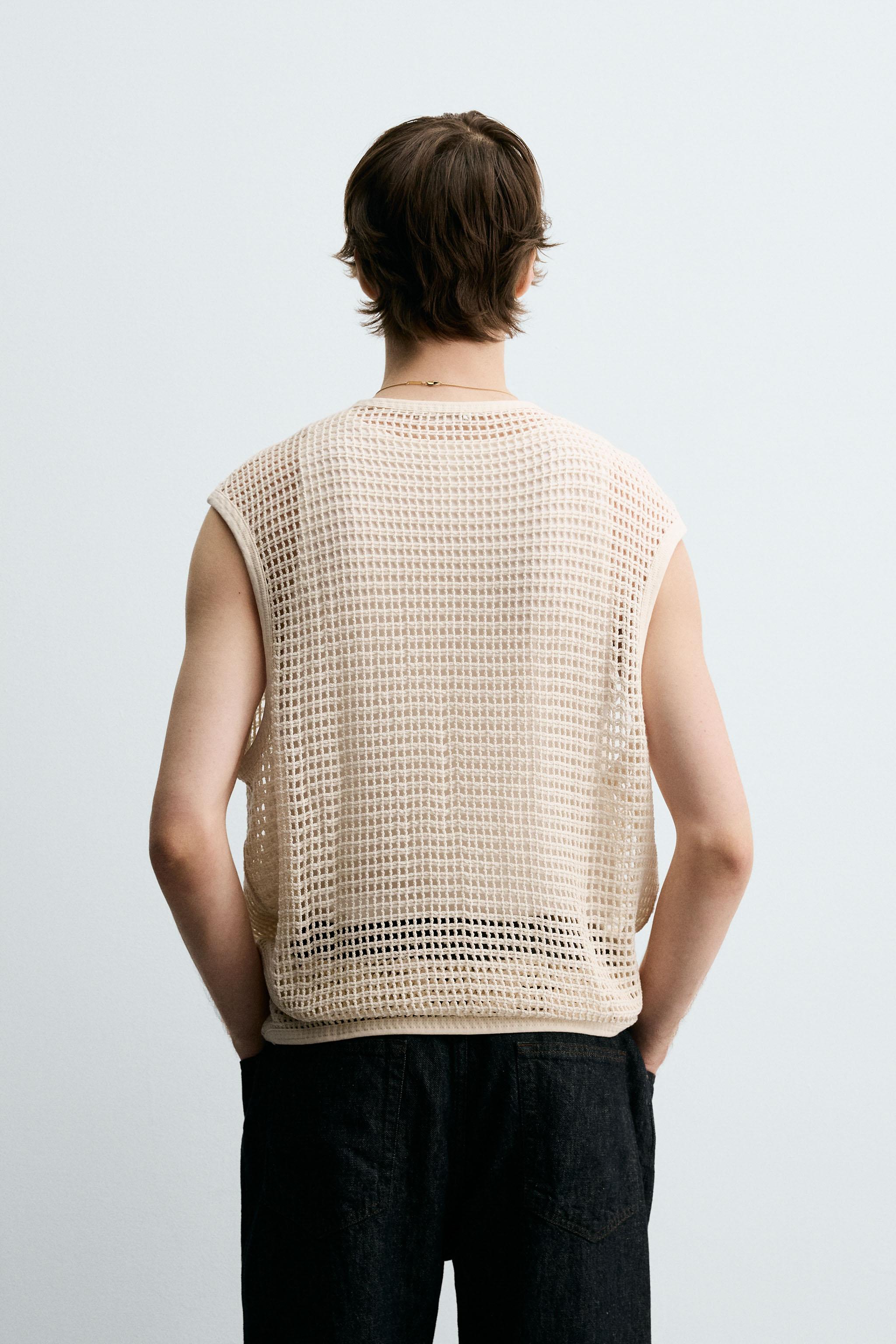 CROCHET TEXTURED T-SHIRT