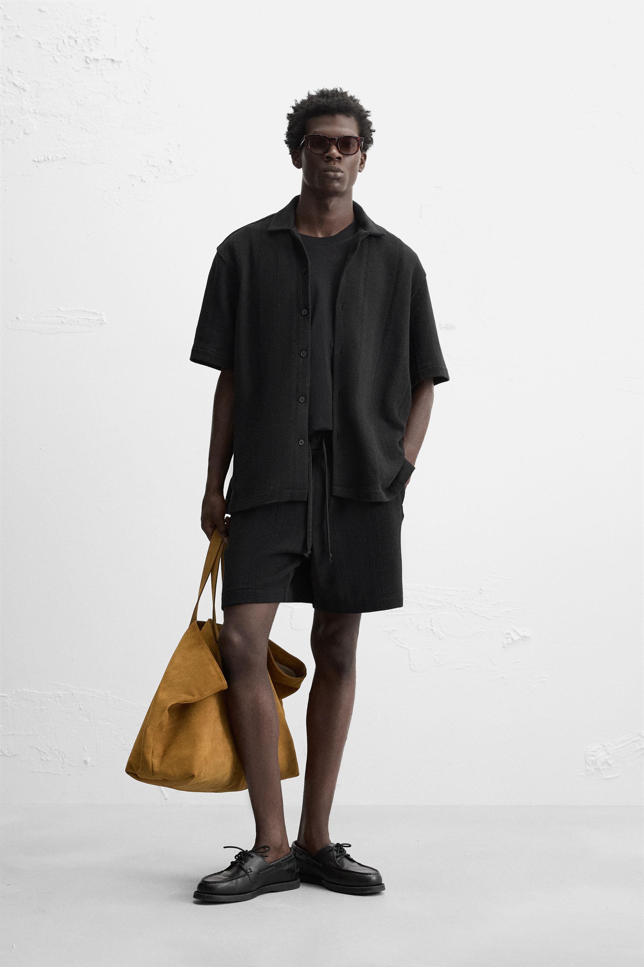 JACQUARD TEXTURED SHORTS