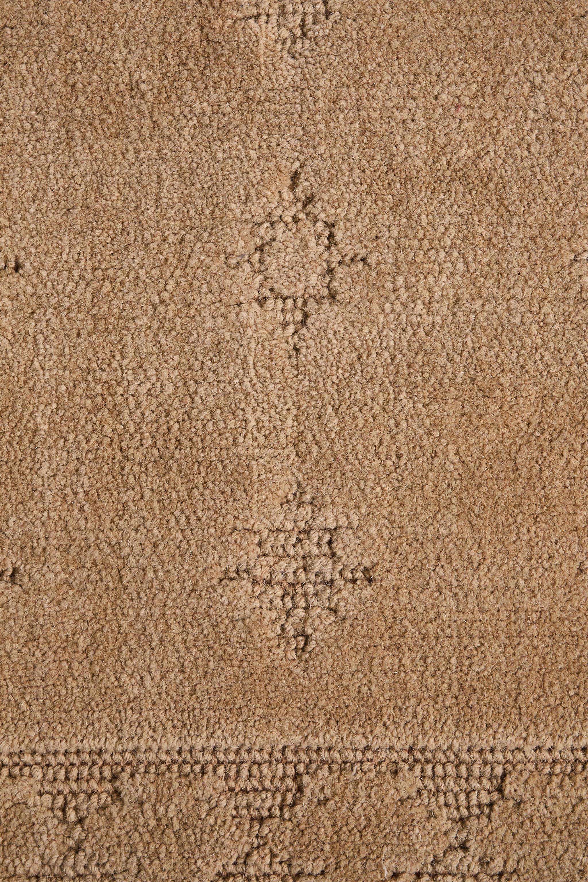 DIAMOND WOOL AREA RUG