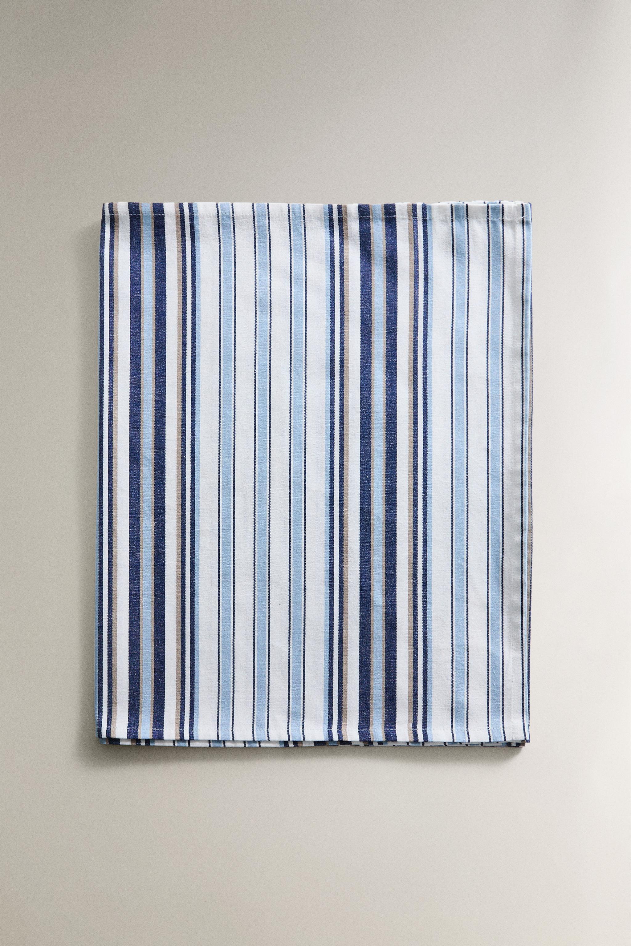 STRIPED TABLE RUNNER