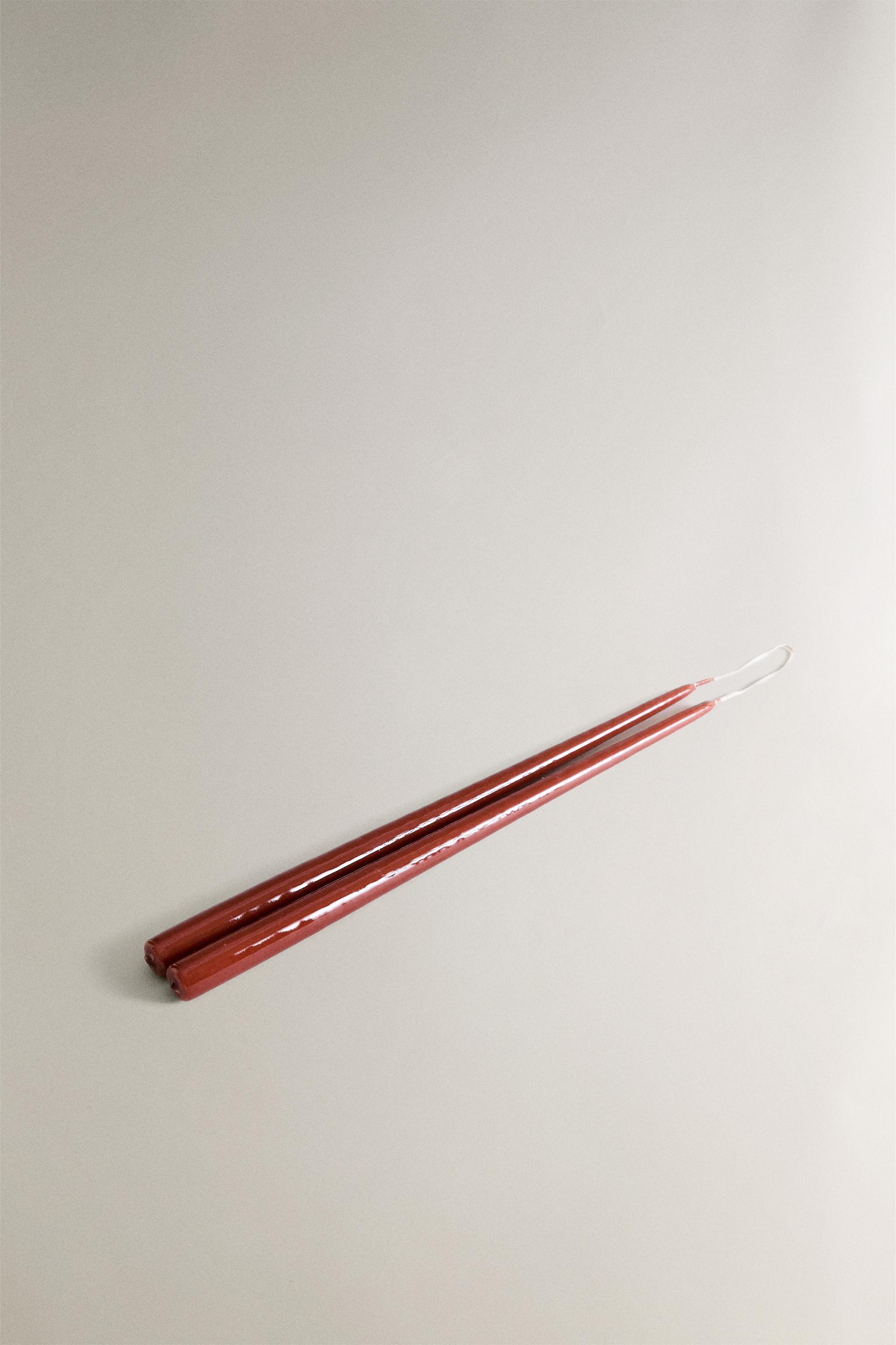 SET OF THIN CANDLES (SET OF 2)