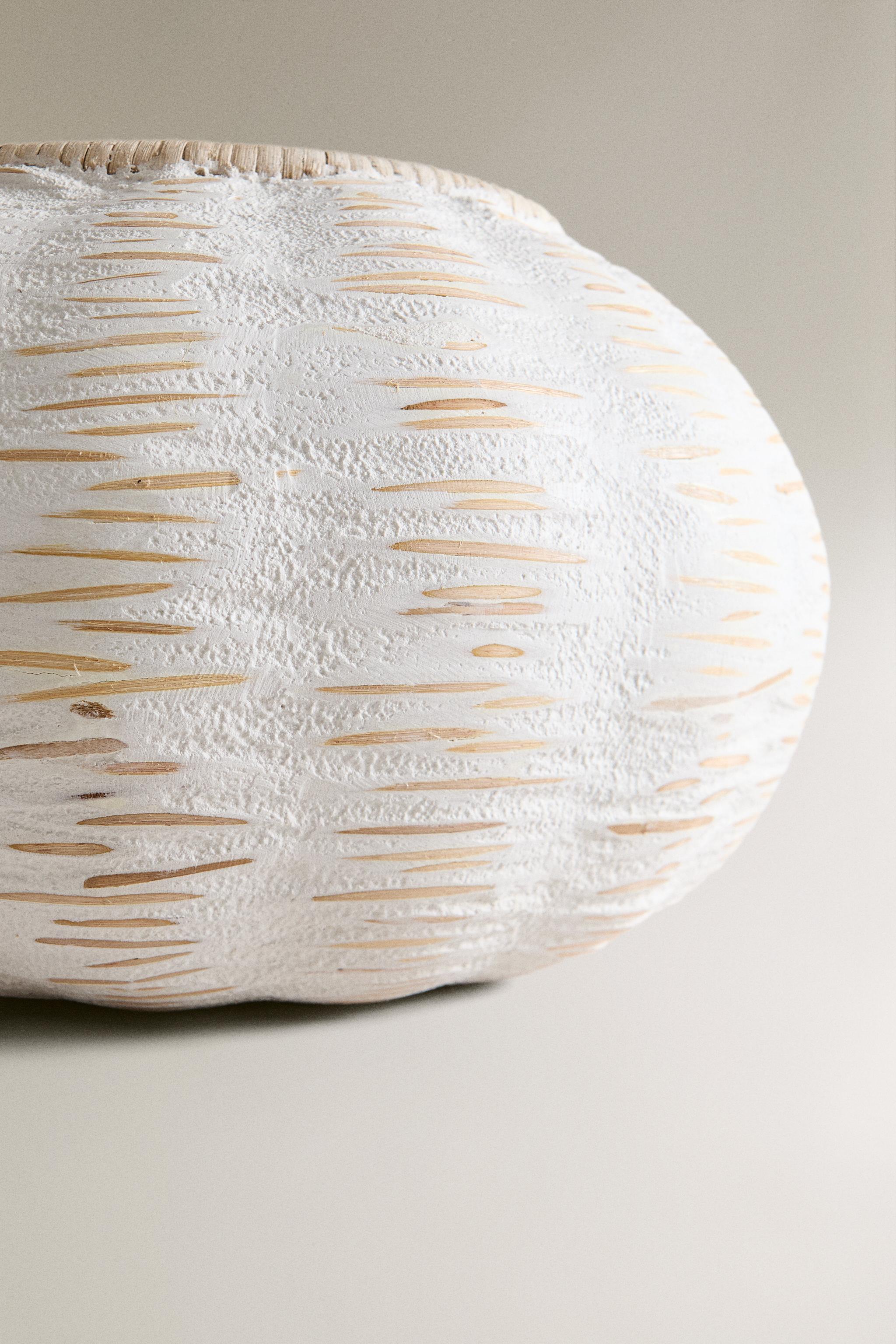 MICROCEMENT BASKET VASE